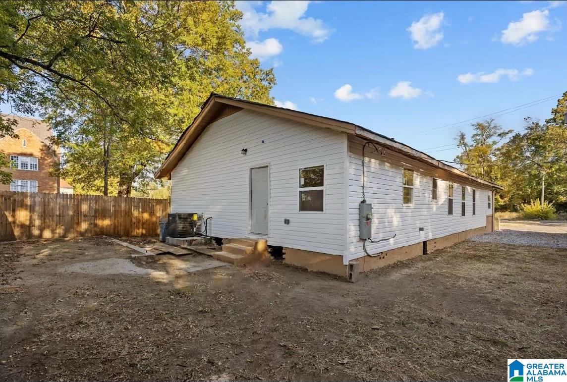 1310 STEINER AVENUE SW