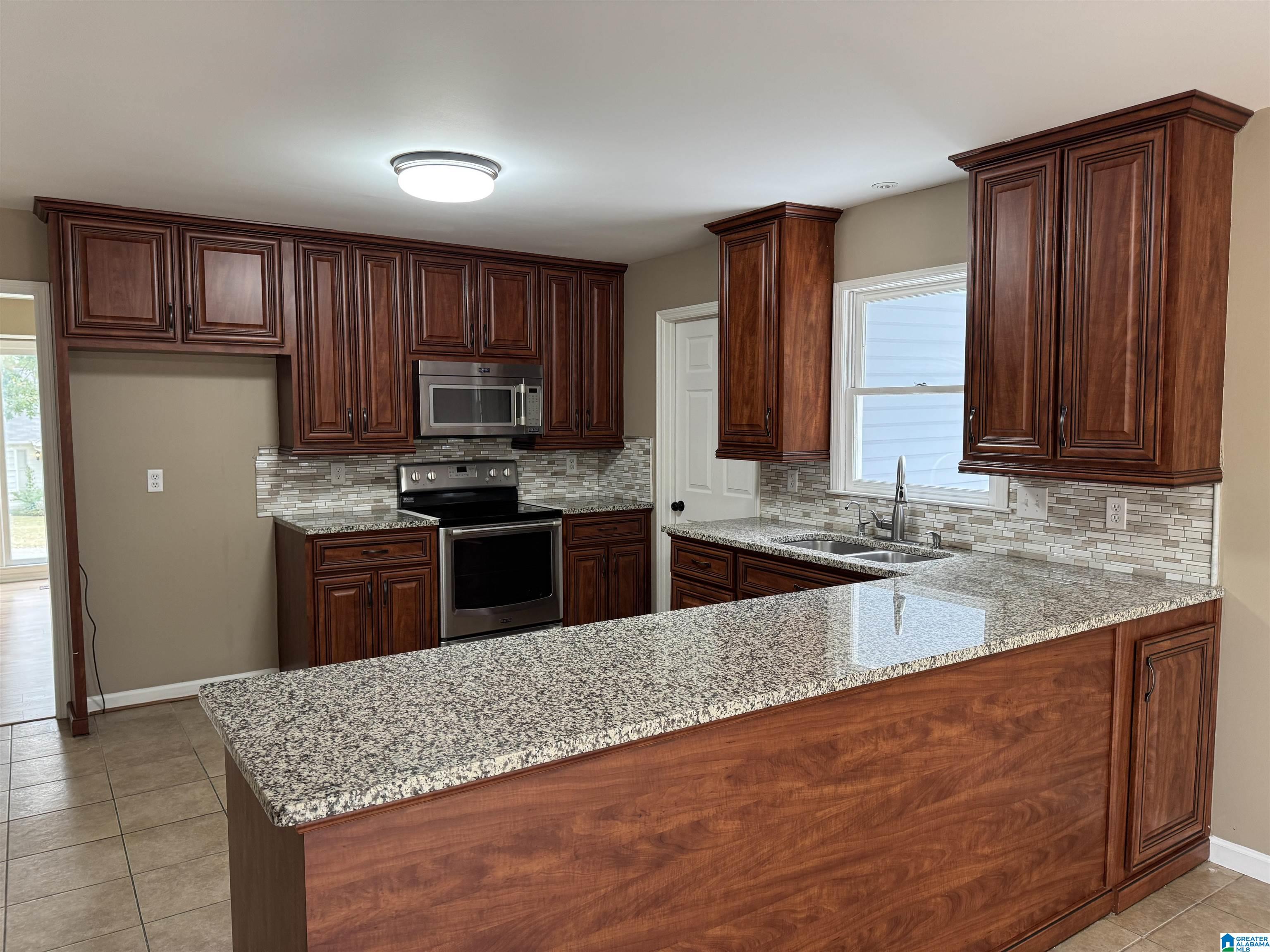 3549 WILLIAM AND MARY ROAD