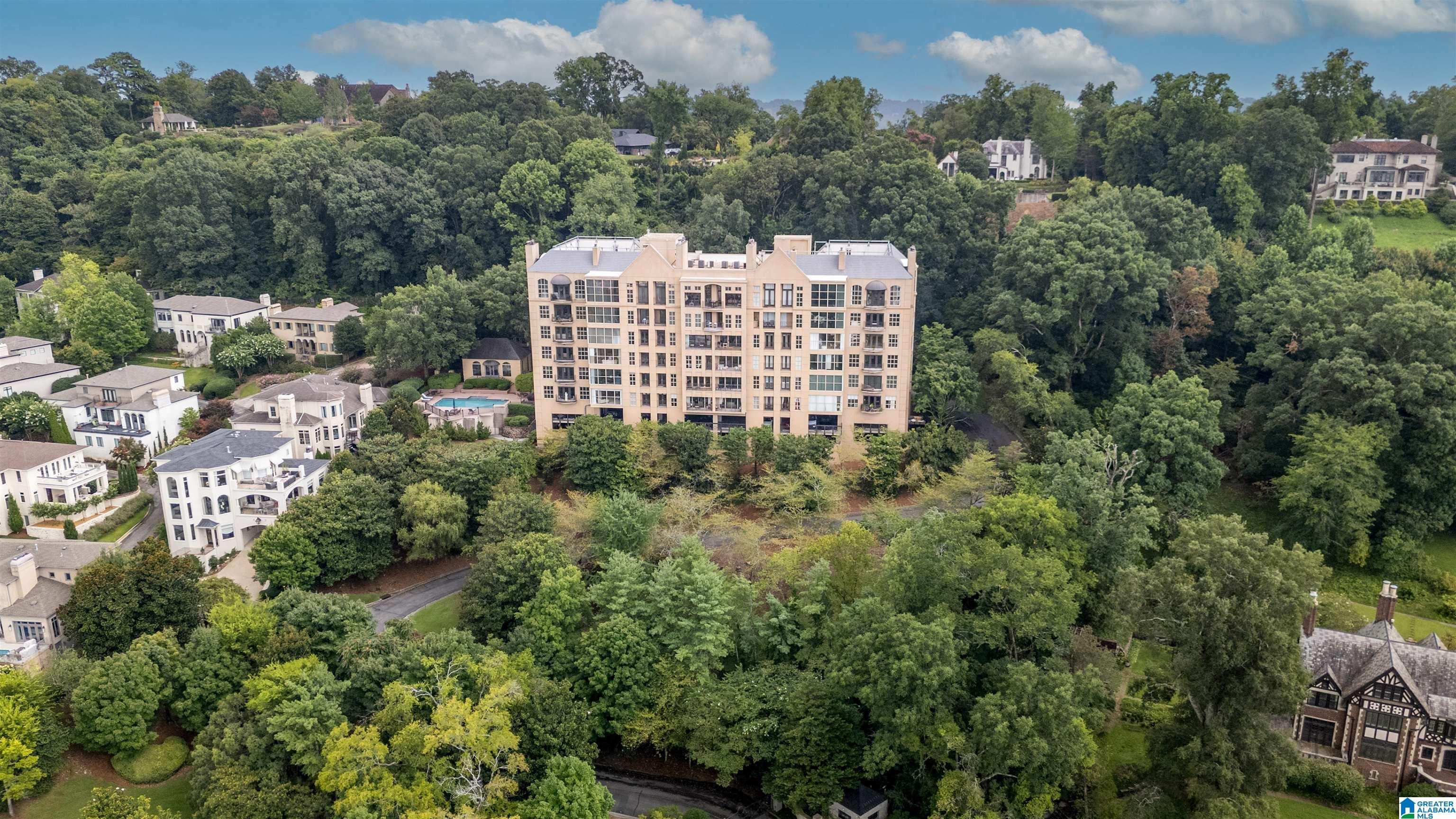 2900 REDMONT PARK CIRCLE 401 W