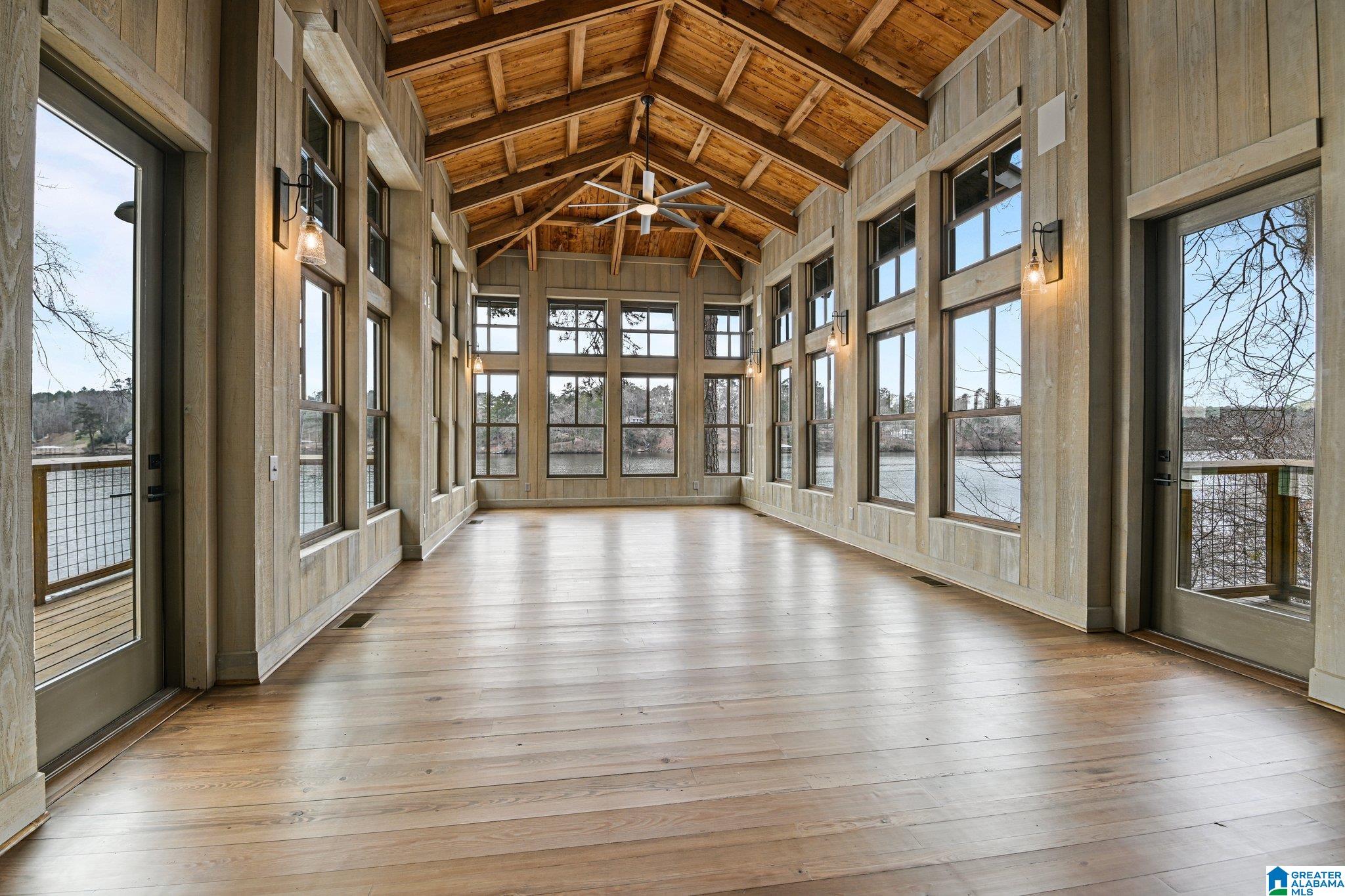 180 GRAYS FERRY ROAD