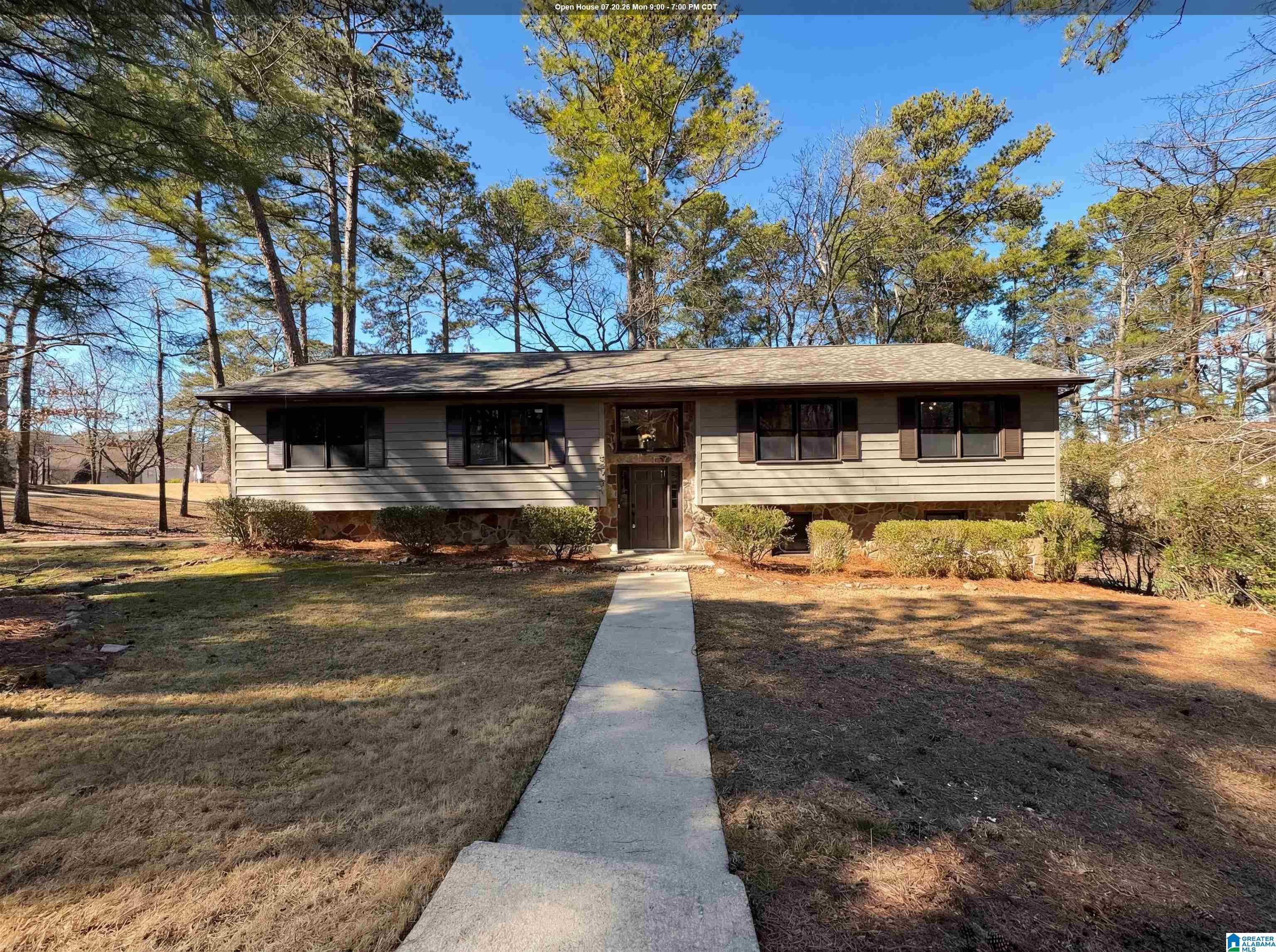 Photo 1 of 22 — 5048 KERRY DOWNS ROAD, HOOVER, AL 35242