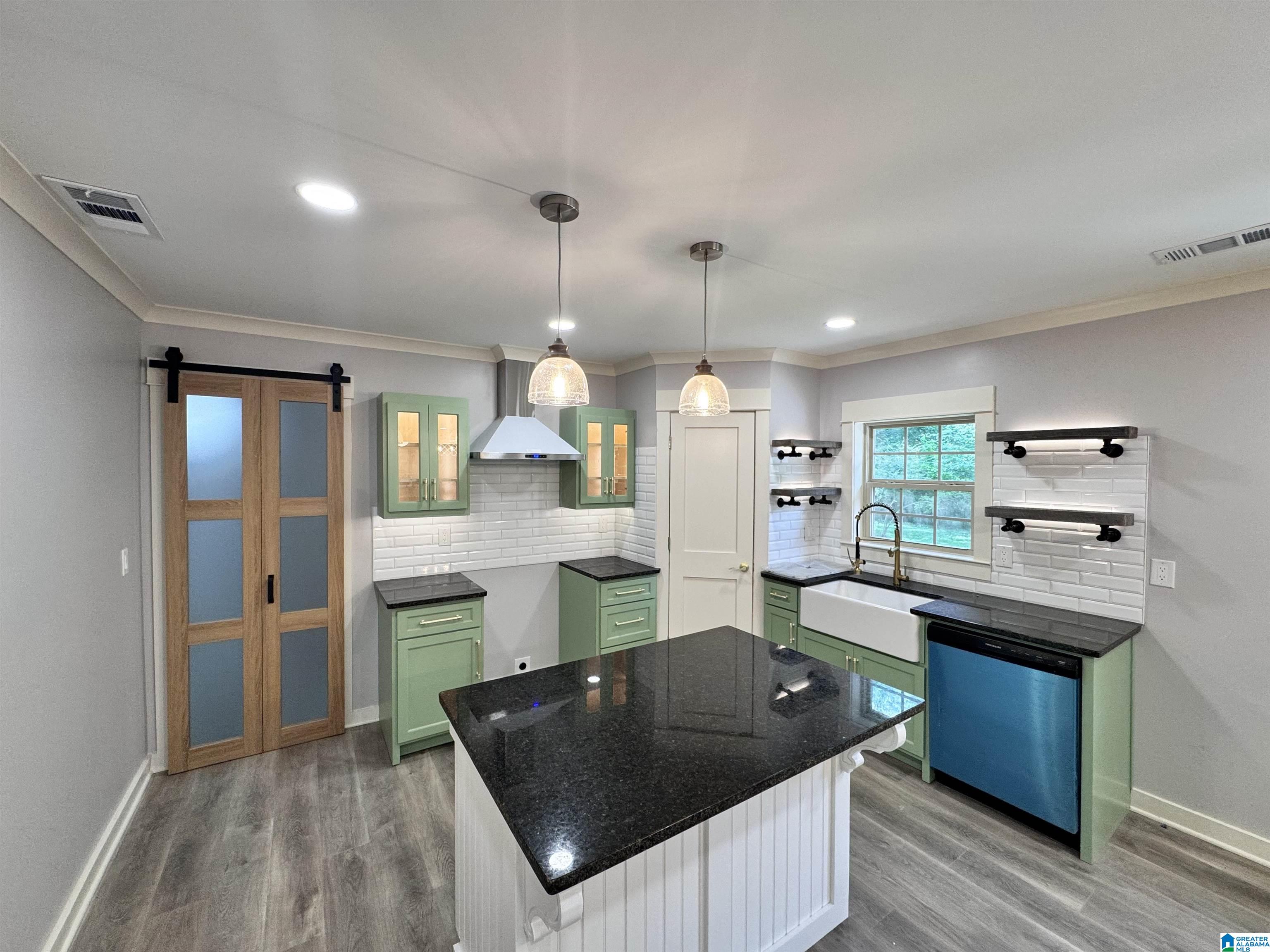 1824 LANE DRIVE