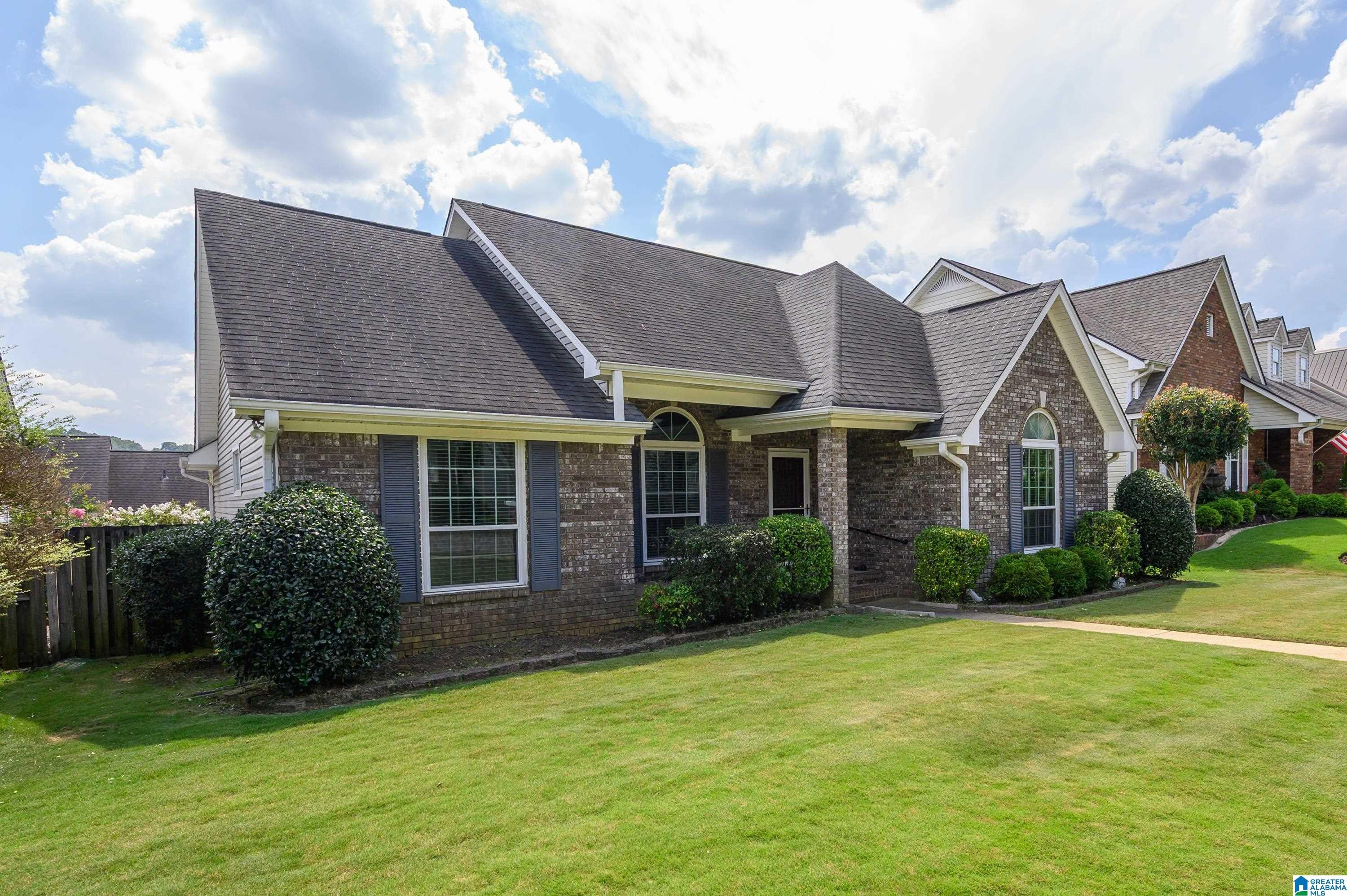 145 STRATFORD CIRCLE