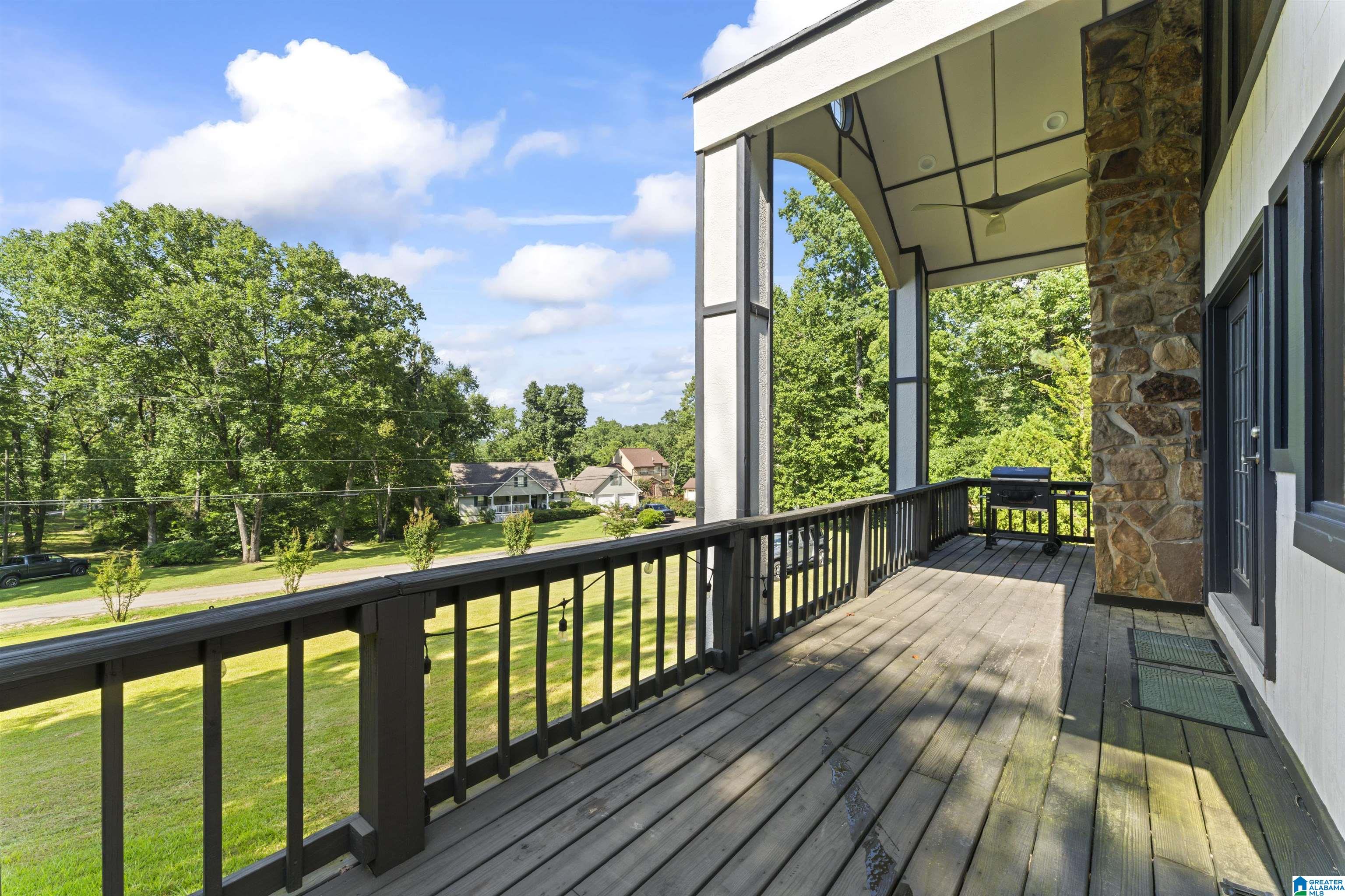 504 SHELTERED COVE ROAD