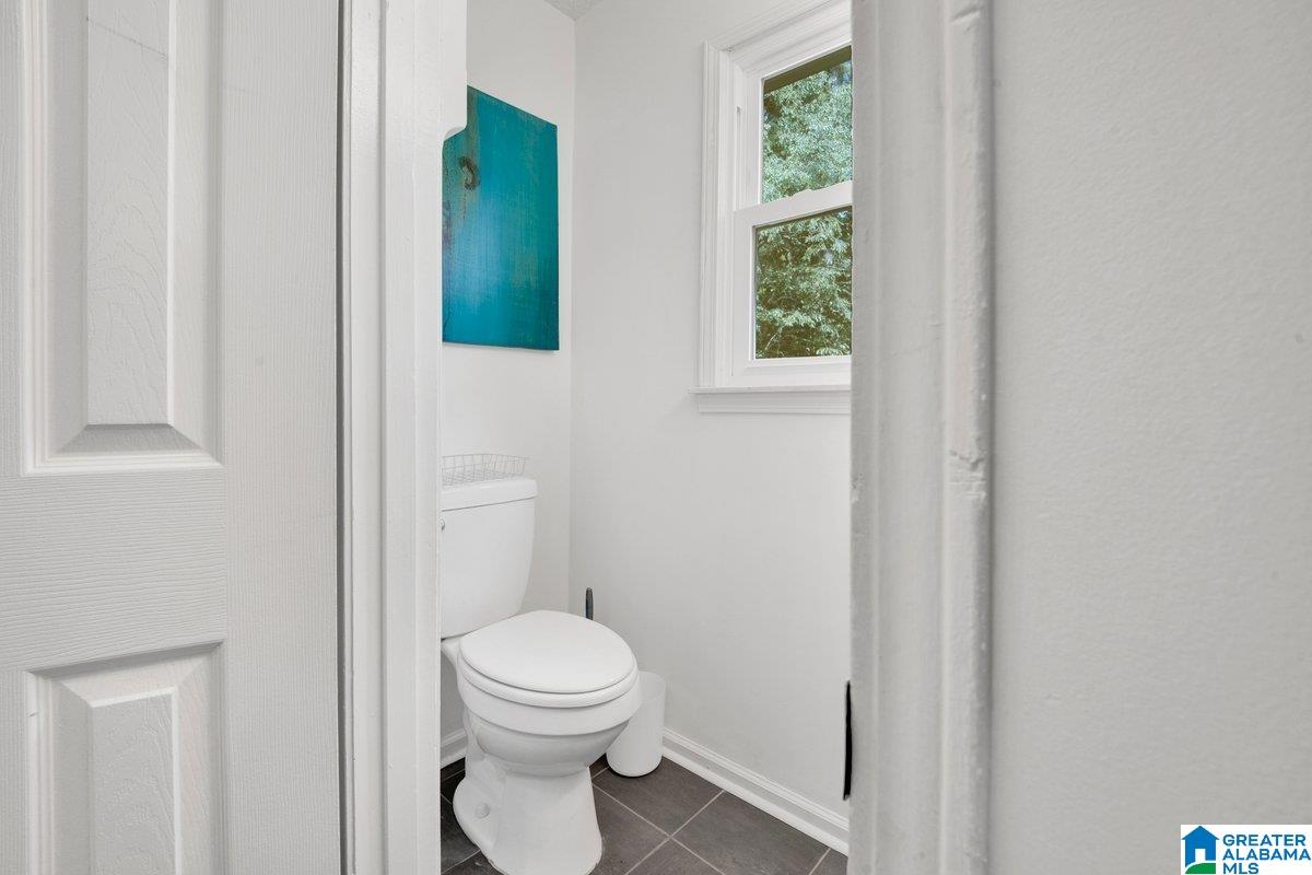 1717 6TH PLACE NW