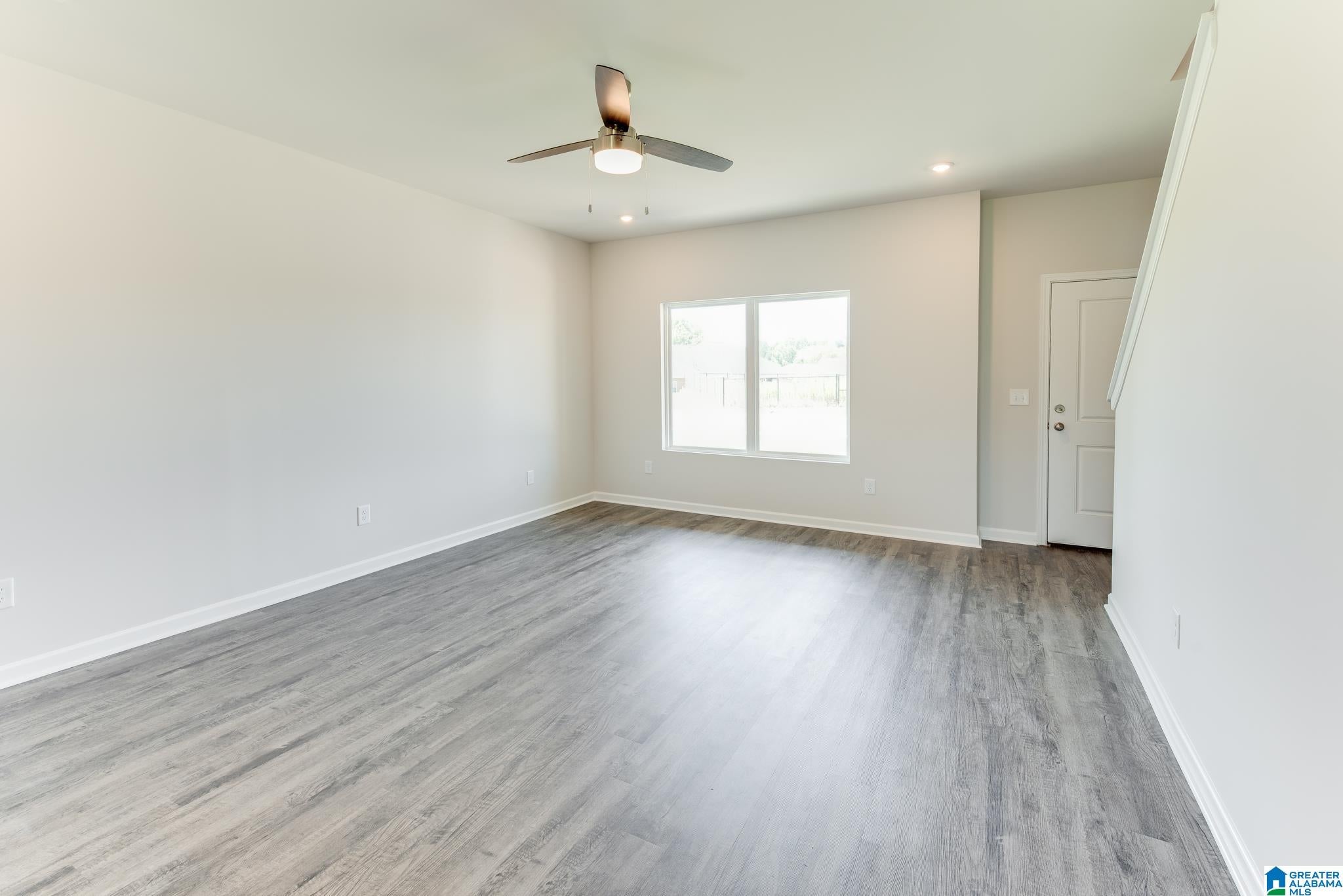 384 BUCKHORN LANE