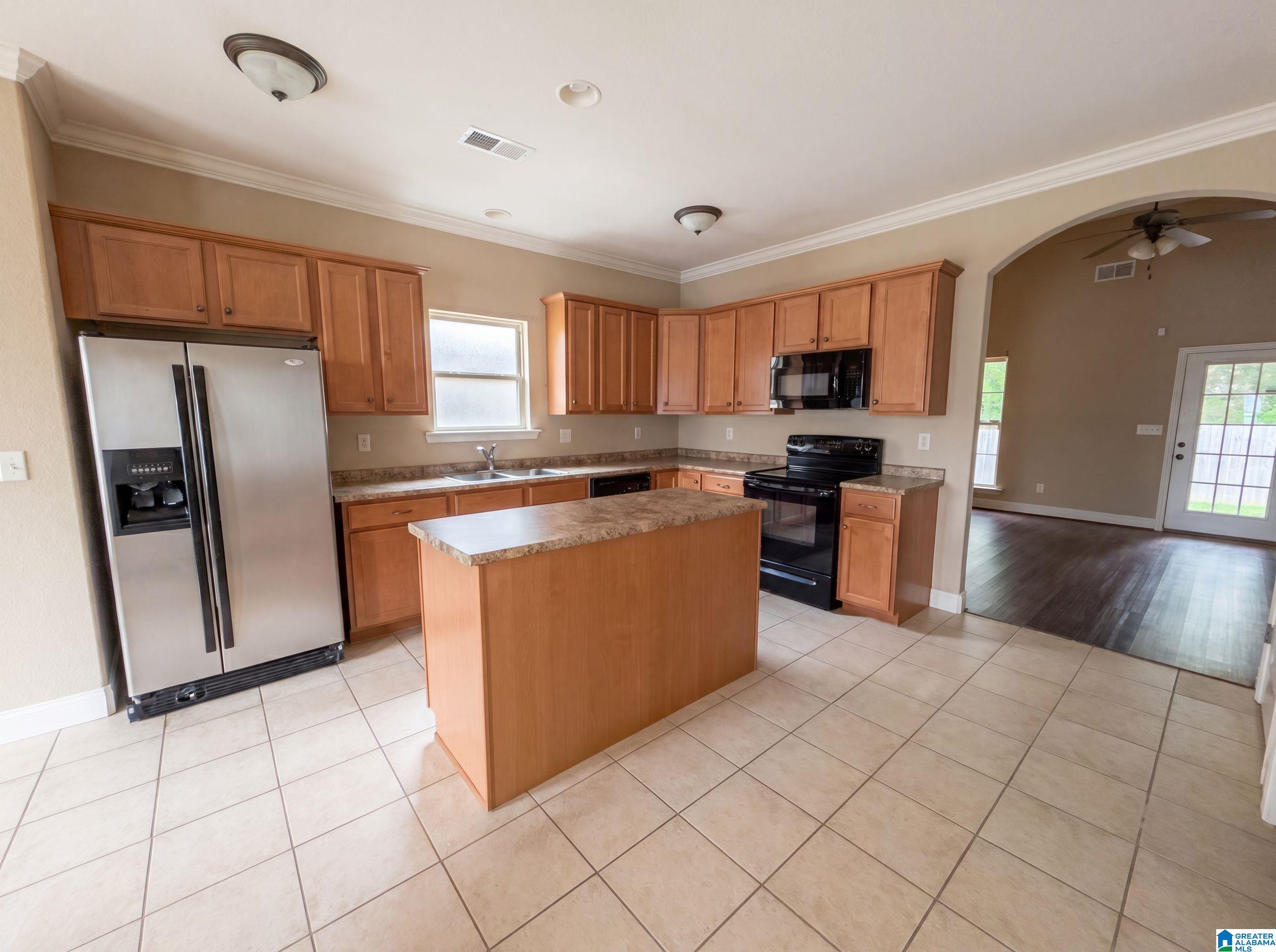124 CATTAIL LANE