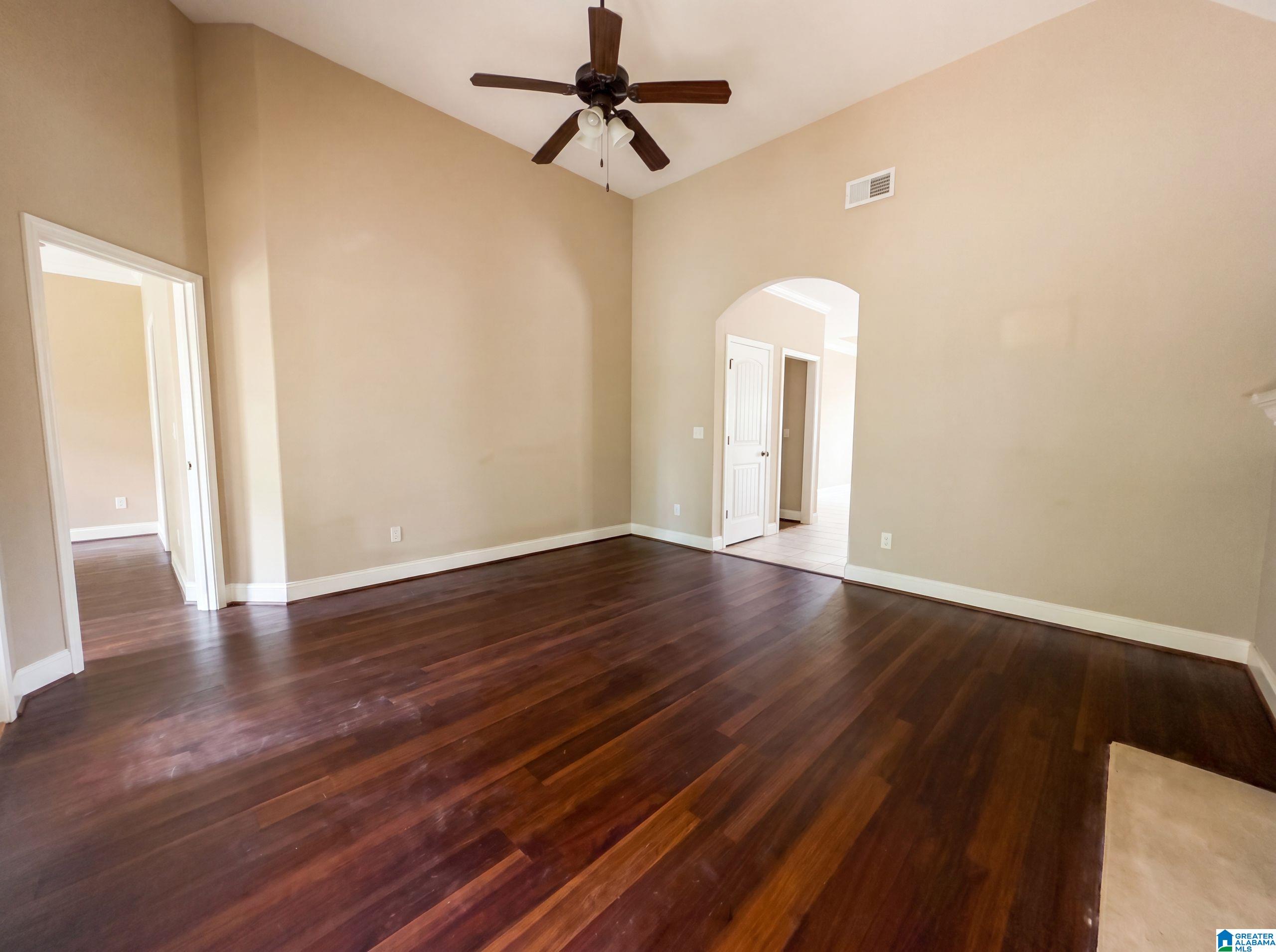 124 CATTAIL LANE