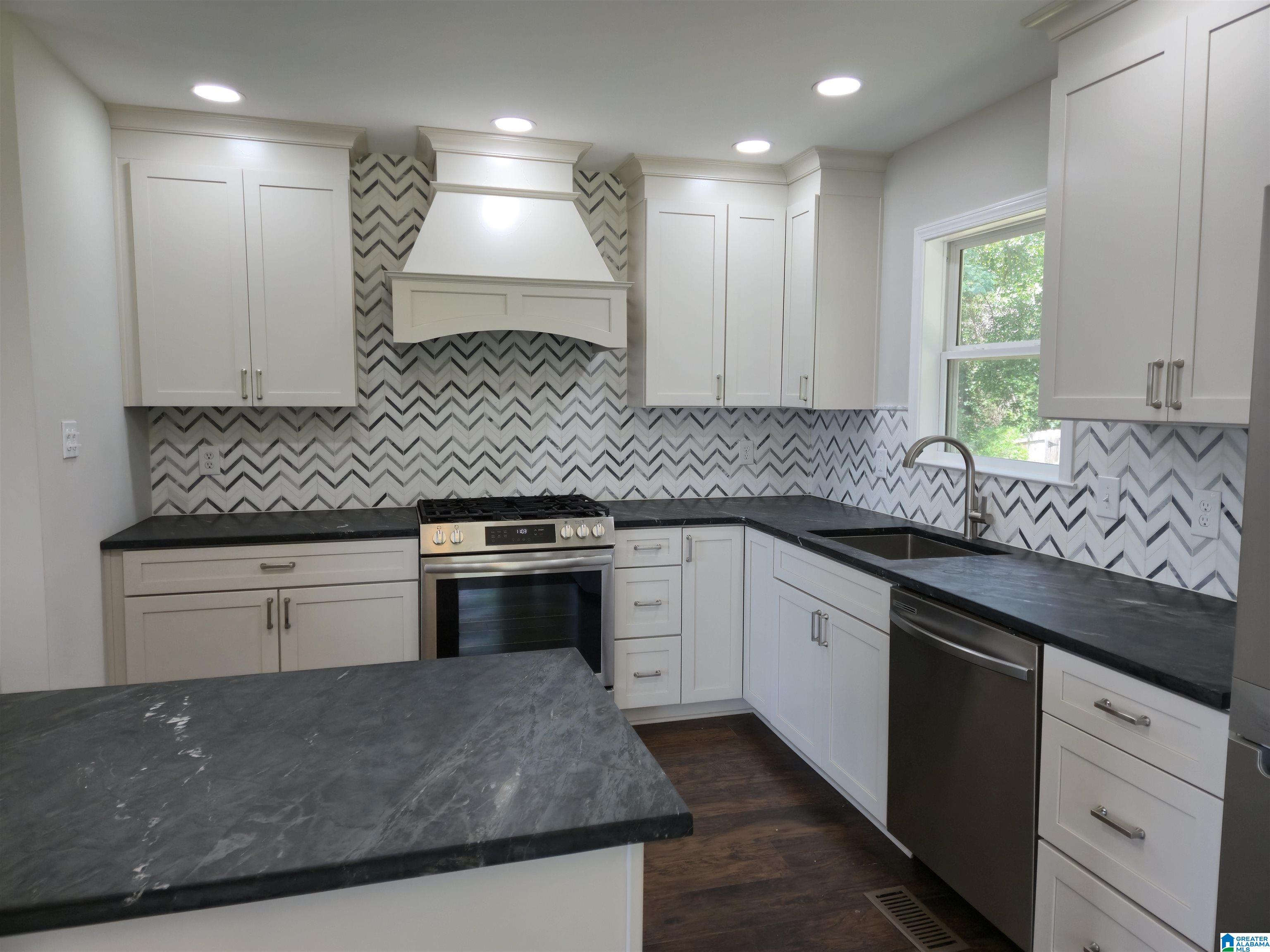 1163 CAMERON COVE CIRCLE