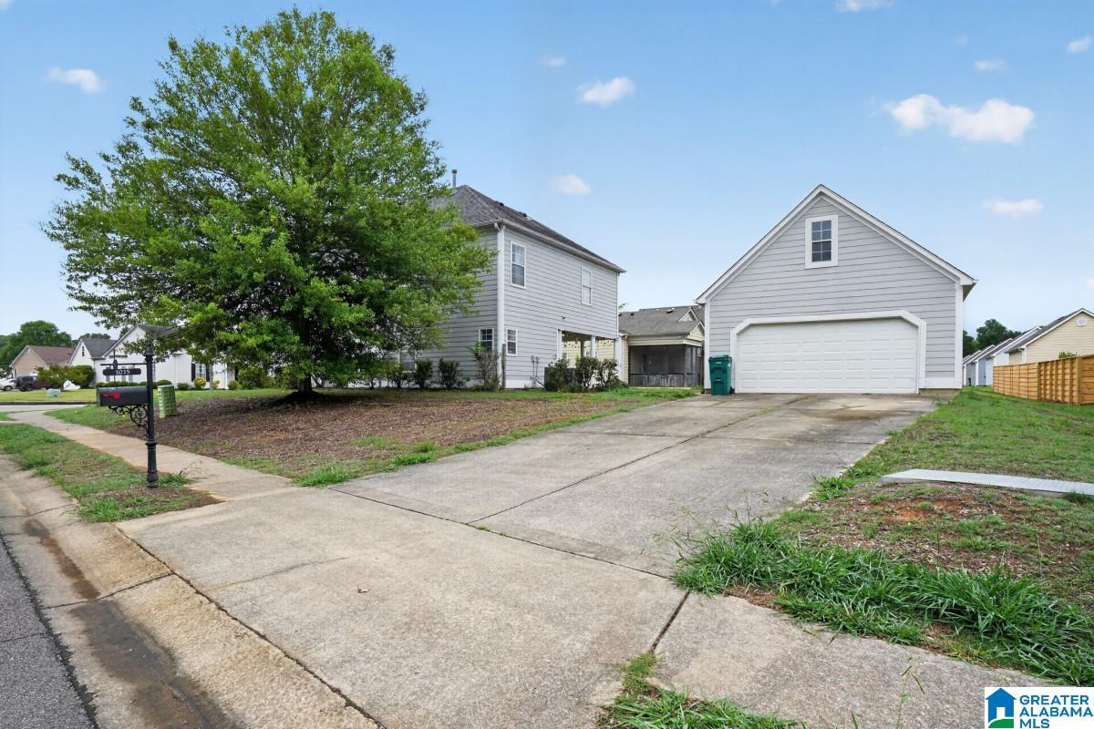 1035 KELLY CREEK LANE