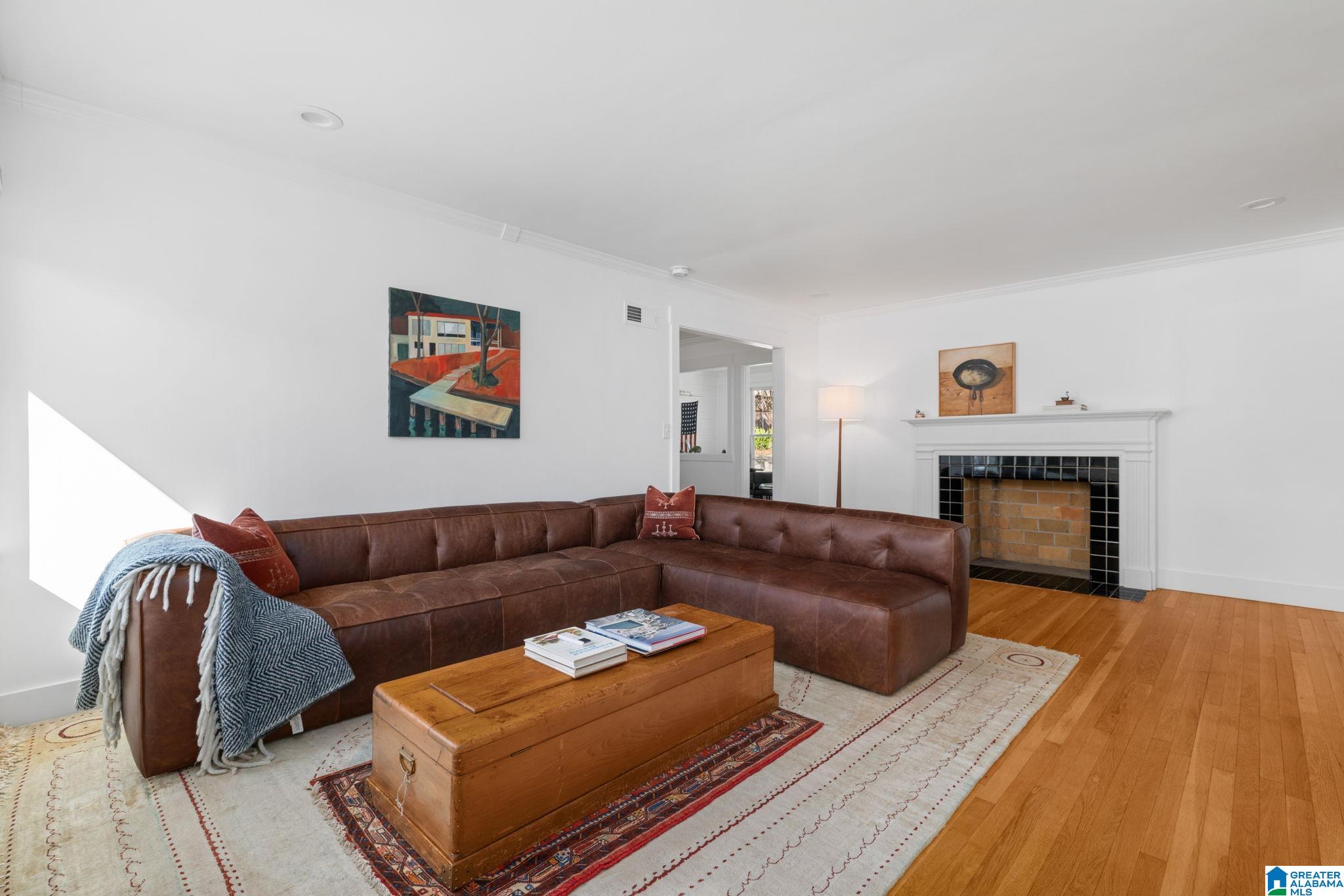 817 56TH STREET S