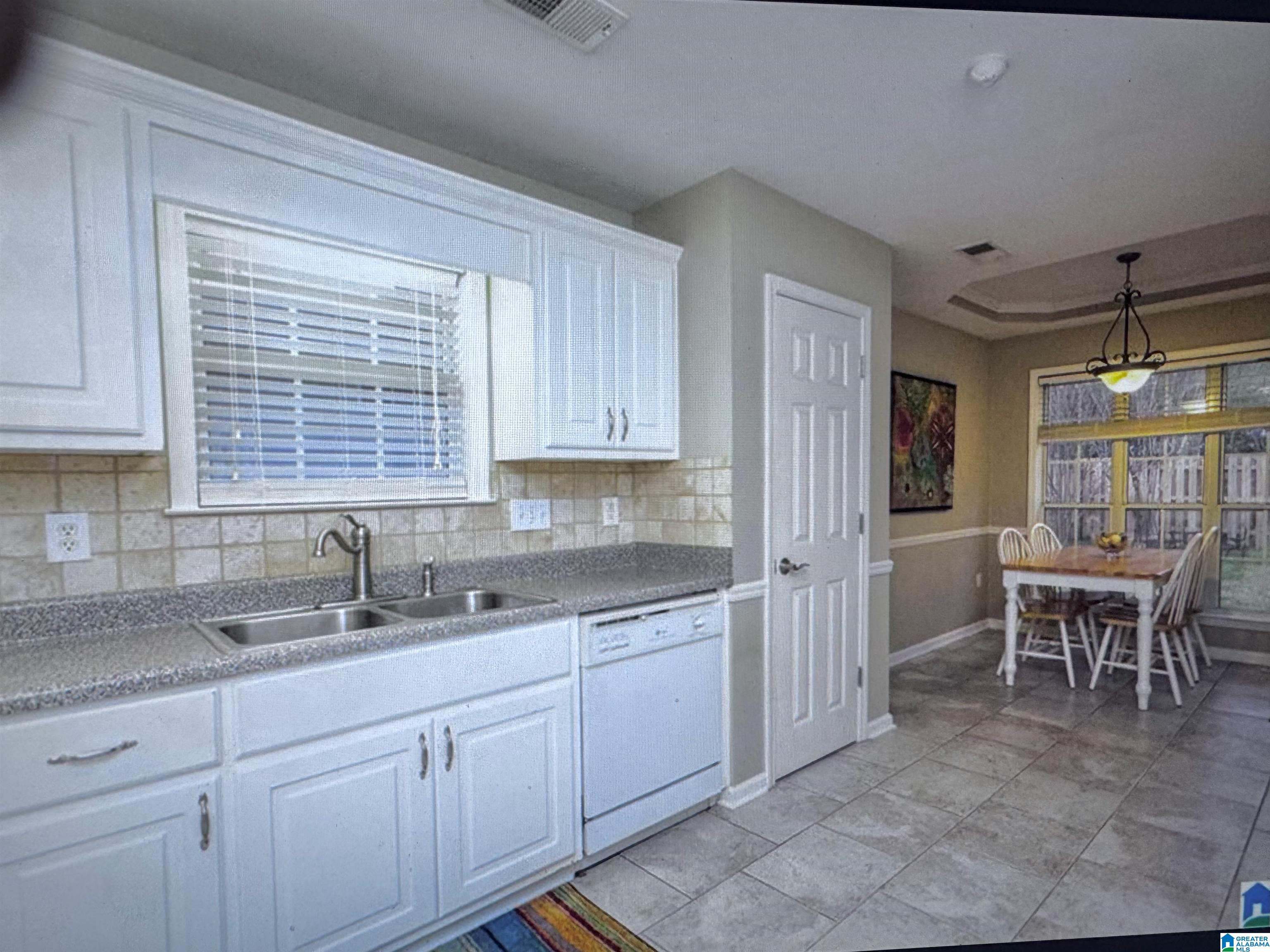 216 HIDDEN CREEK PARKWAY