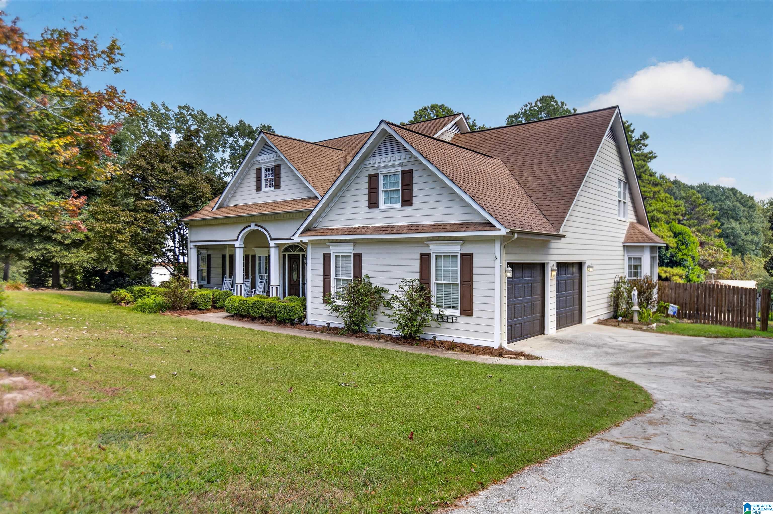 52 WOODRIDGE TRAIL