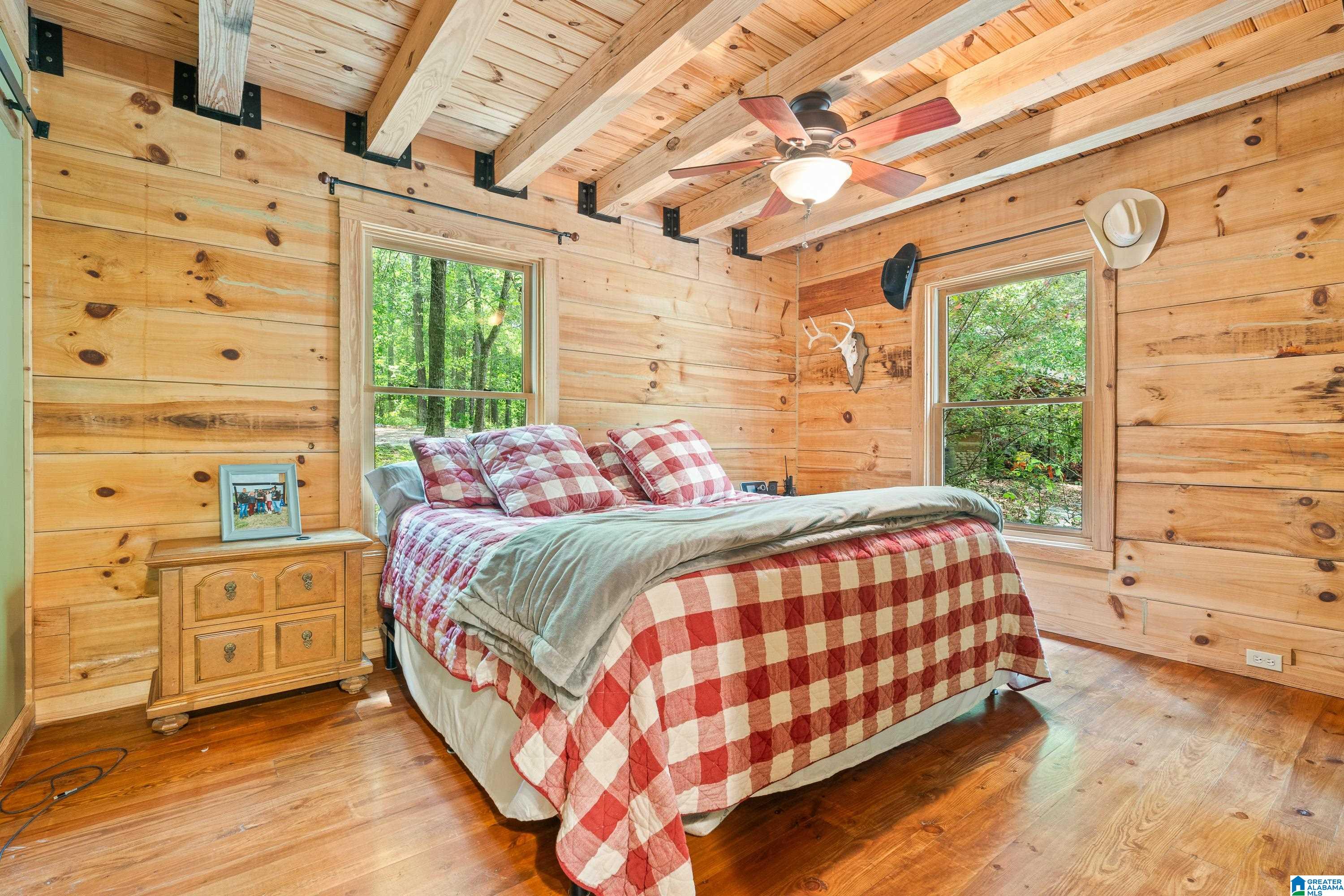 328 COUNTY ROAD 1055