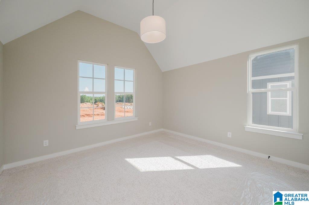 2016 AVONLEIGH CRESCENT