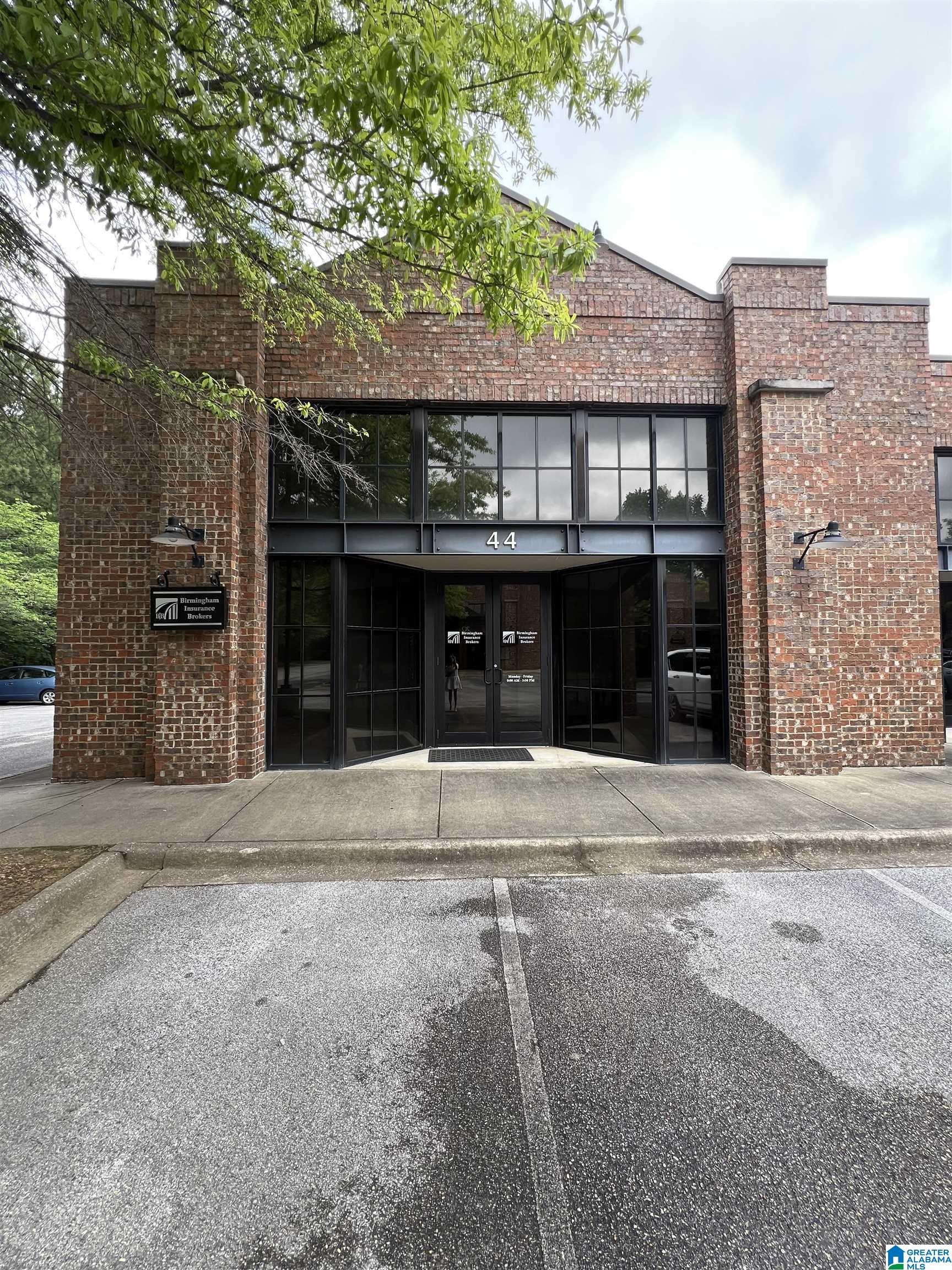 2807 GREYSTONE COMMERCIAL BOULEVARD 44