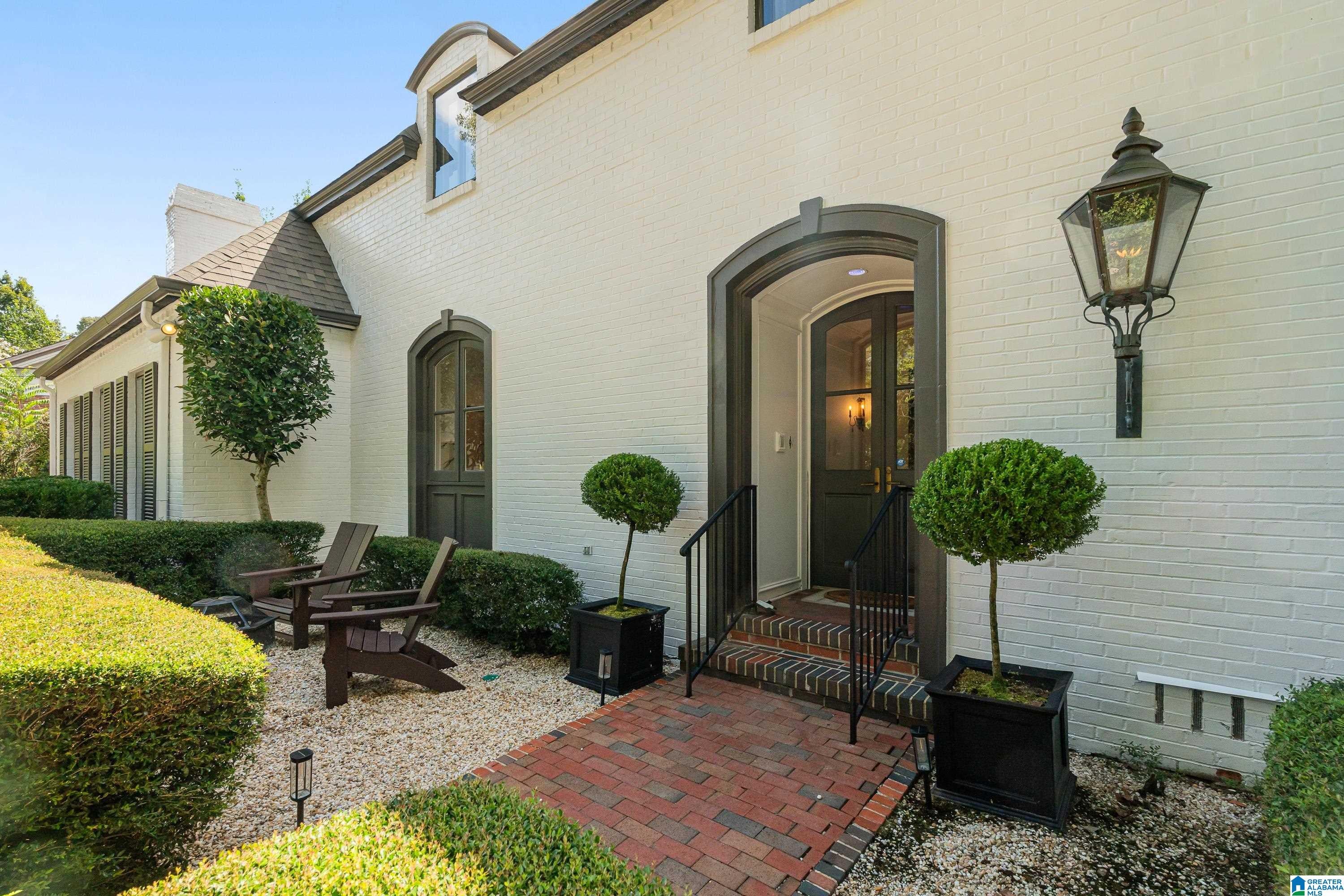 4406 BRIAR GLEN CIRCLE