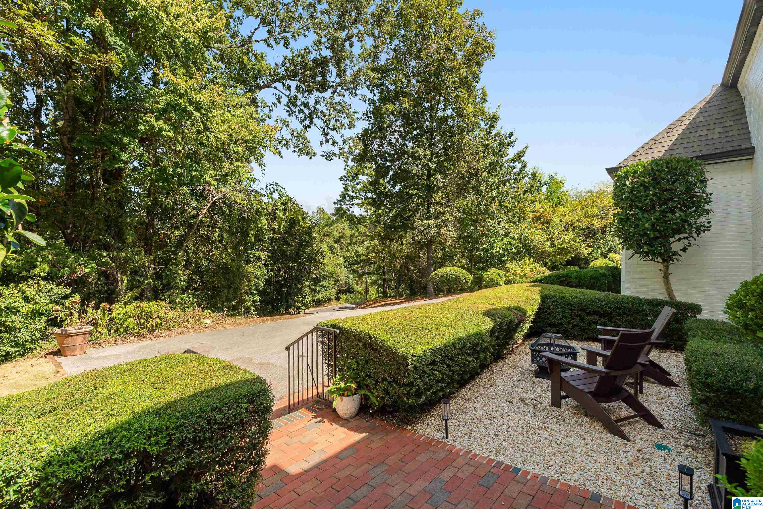 4406 BRIAR GLEN CIRCLE