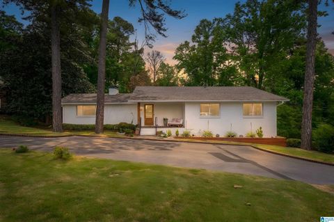 2603 TYLER ROAD VESTAVIA HILLS AL 35226