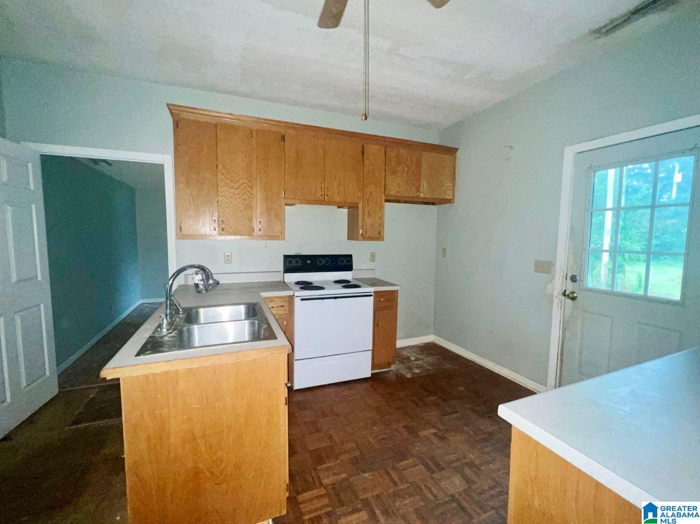 915 COUNTY ROAD 623