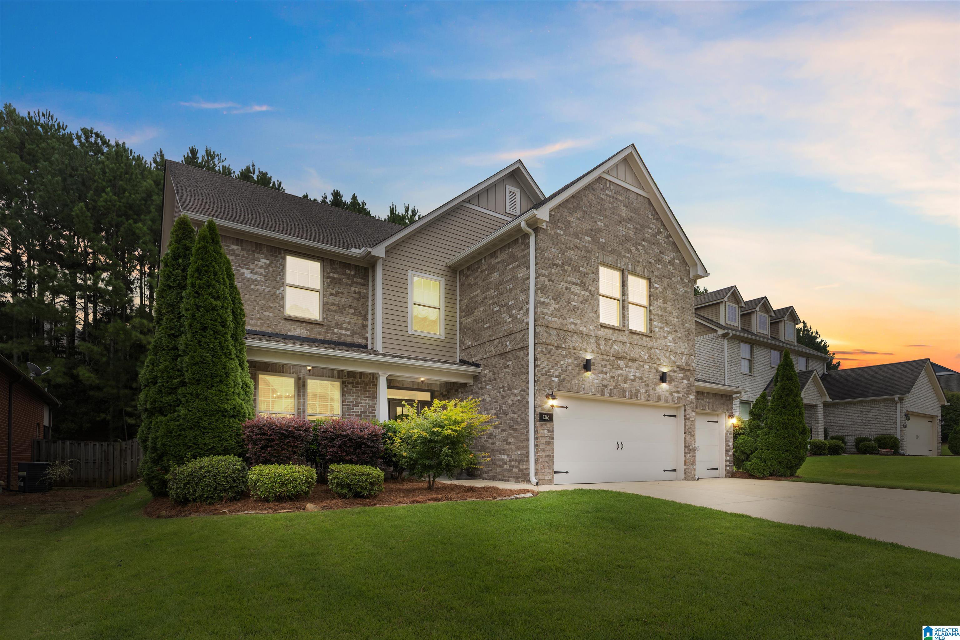 1364 BRISTOL MANOR
