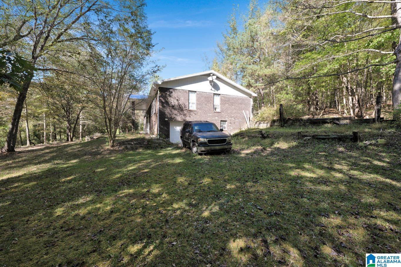 1366 RED VALLEY ROAD