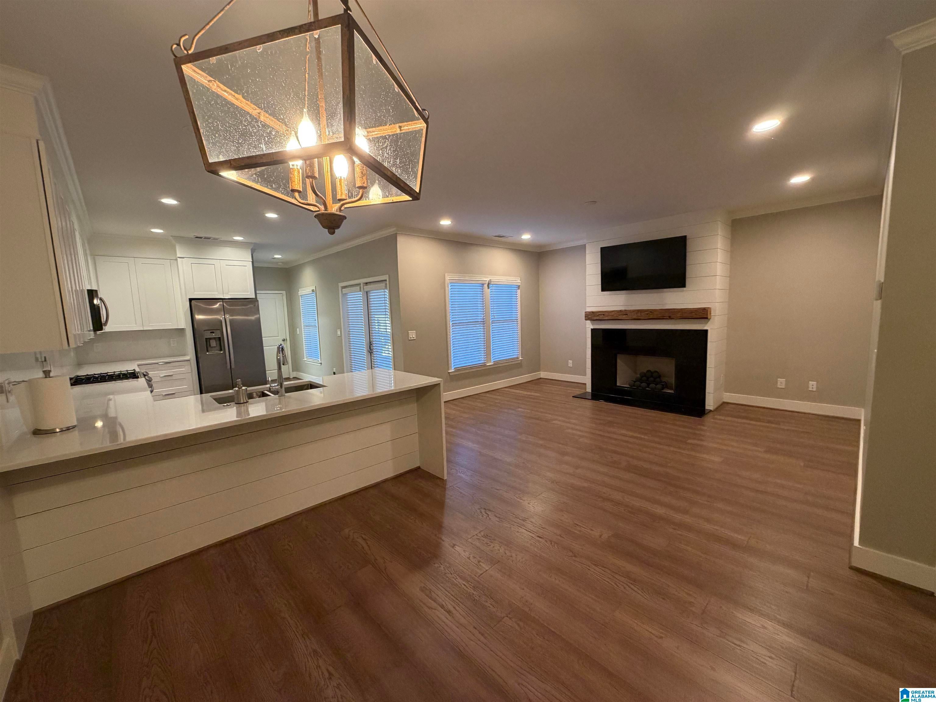 1301 INVERNESS COVE DRIVE