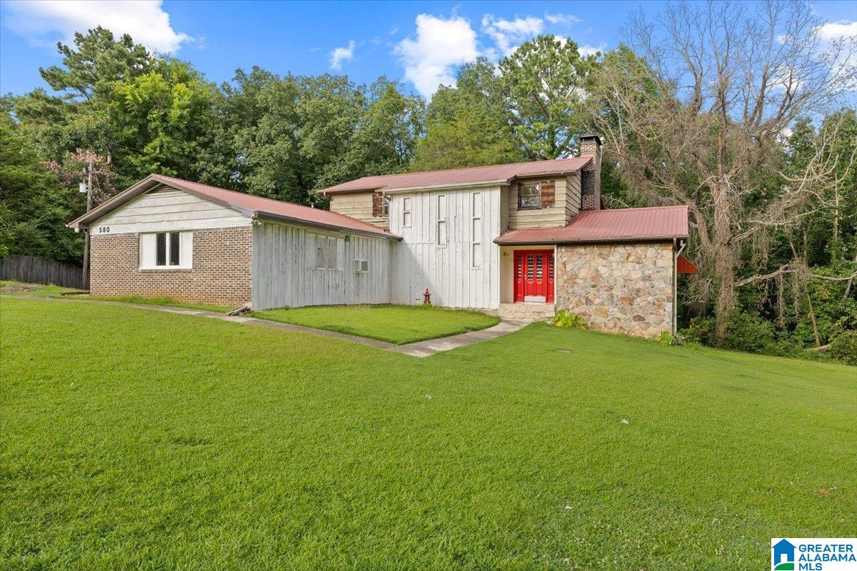 580 GRANDVIEW TRAIL