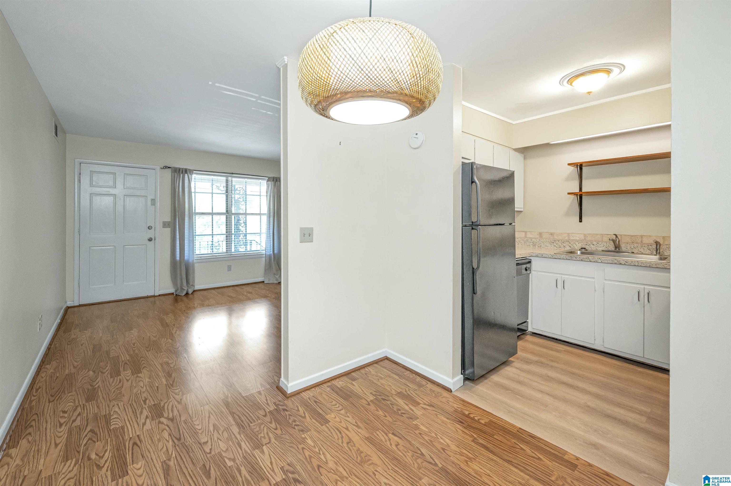 2727 HIGHLAND AVENUE 204