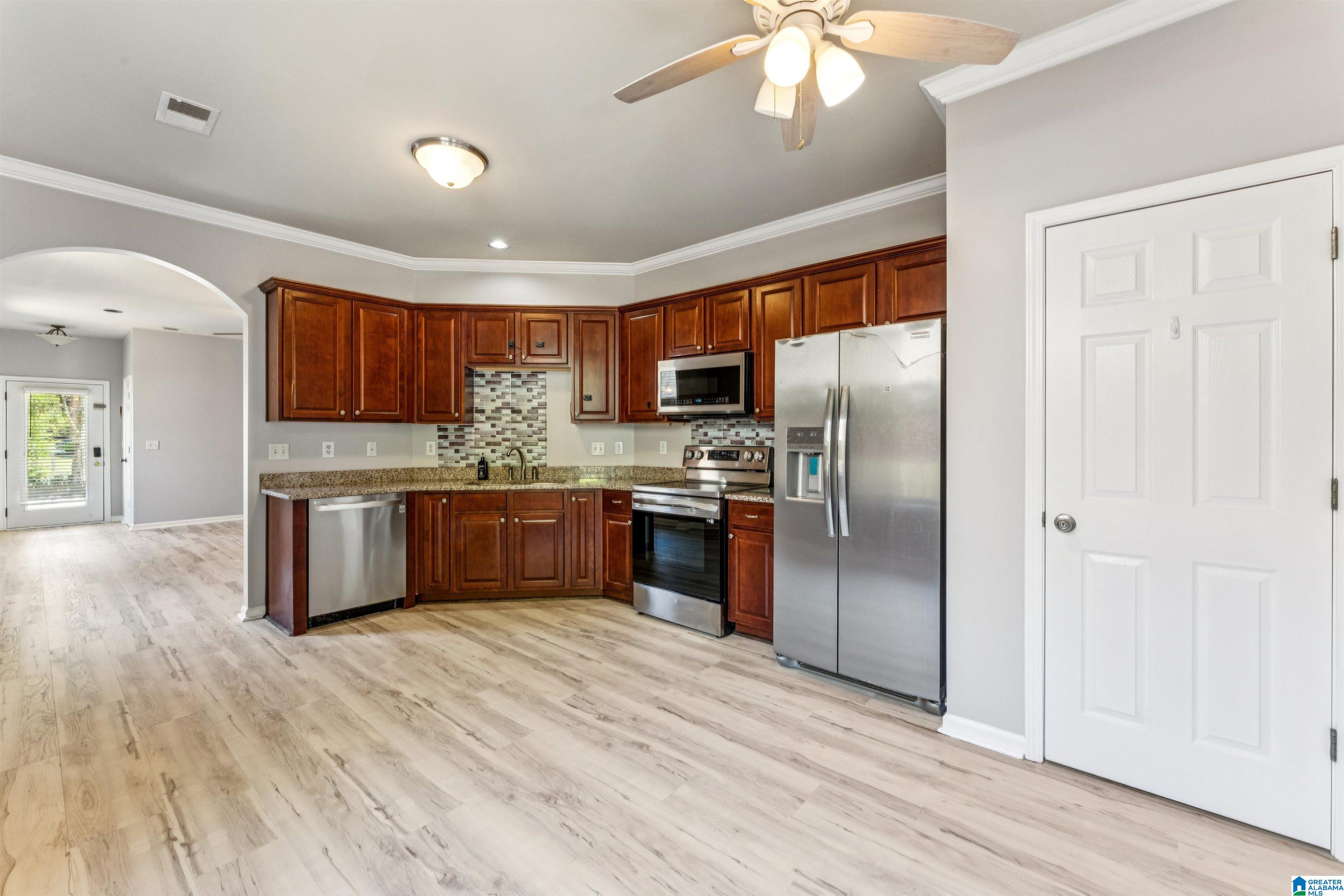 5723 PARK SIDE CIRCLE