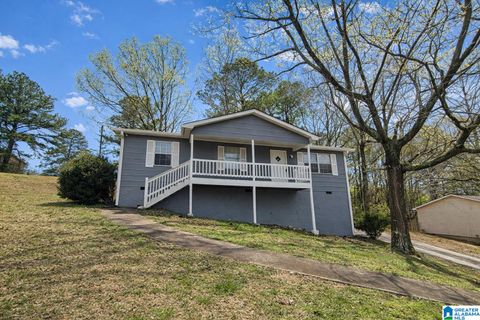 721 14TH AVENUE NW CENTER POINT AL 35215