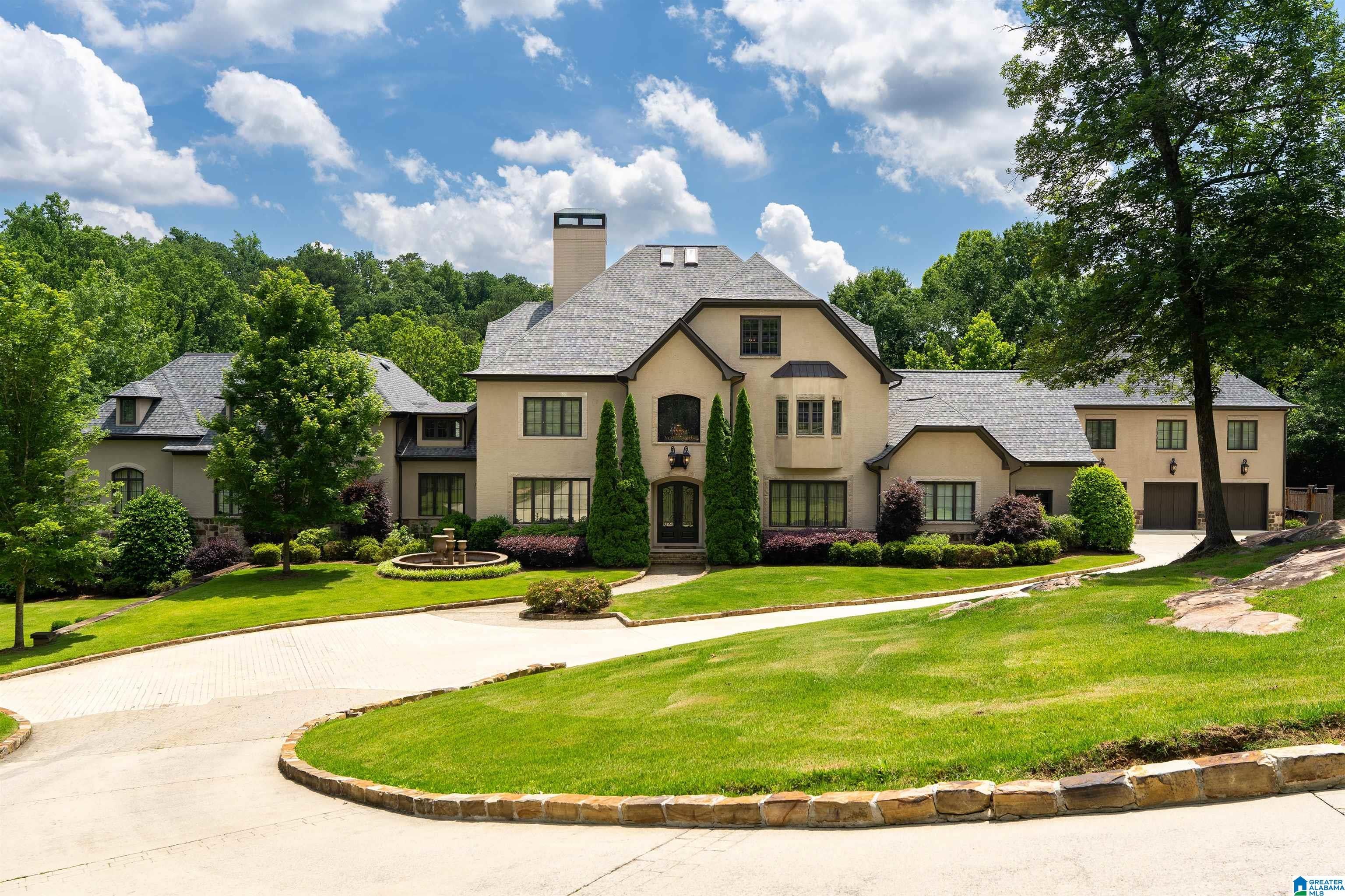2821 SHOOK HILL CIRCLE