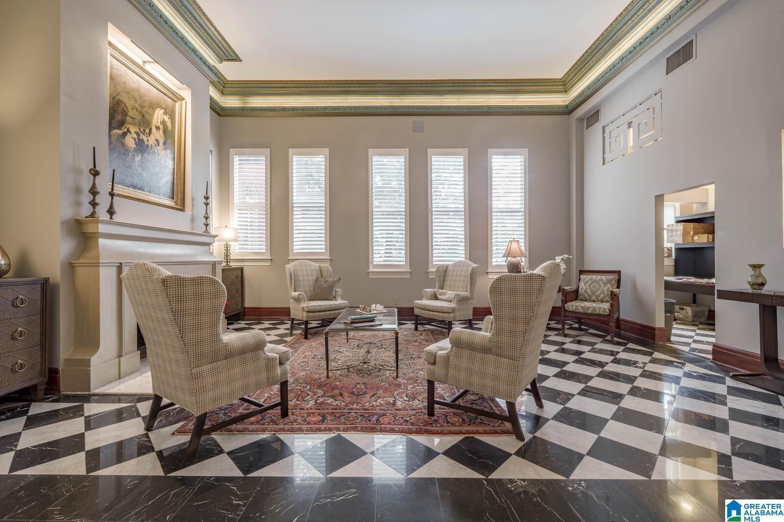 2250 HIGHLAND AVENUE 26