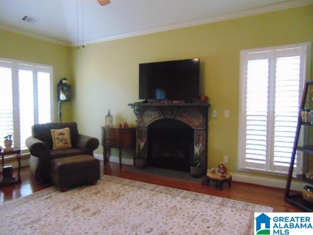 1117 WEYBRIDGE ROAD