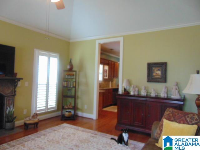 1117 WEYBRIDGE ROAD