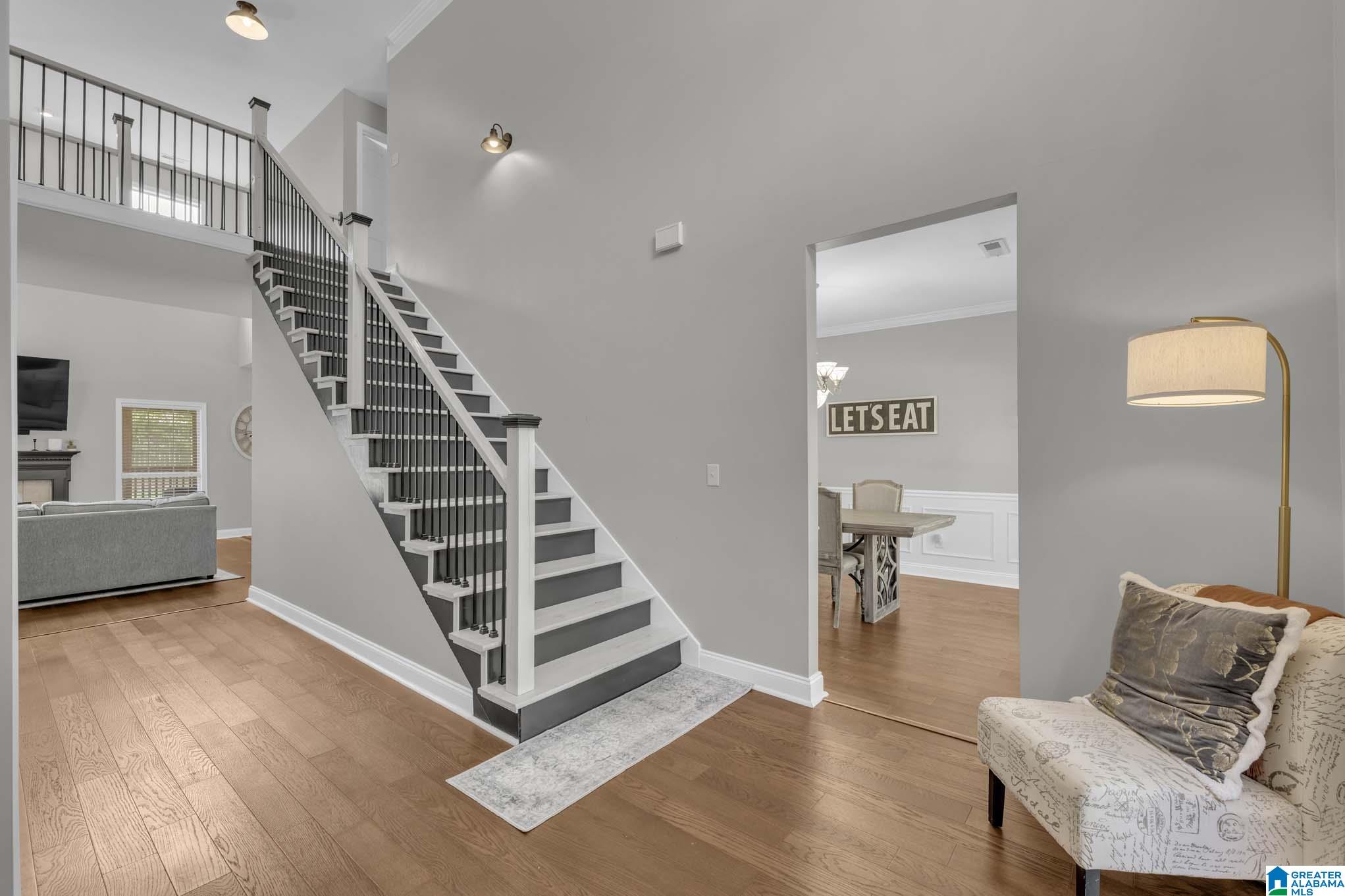 565 FOREST LAKES DRIVE