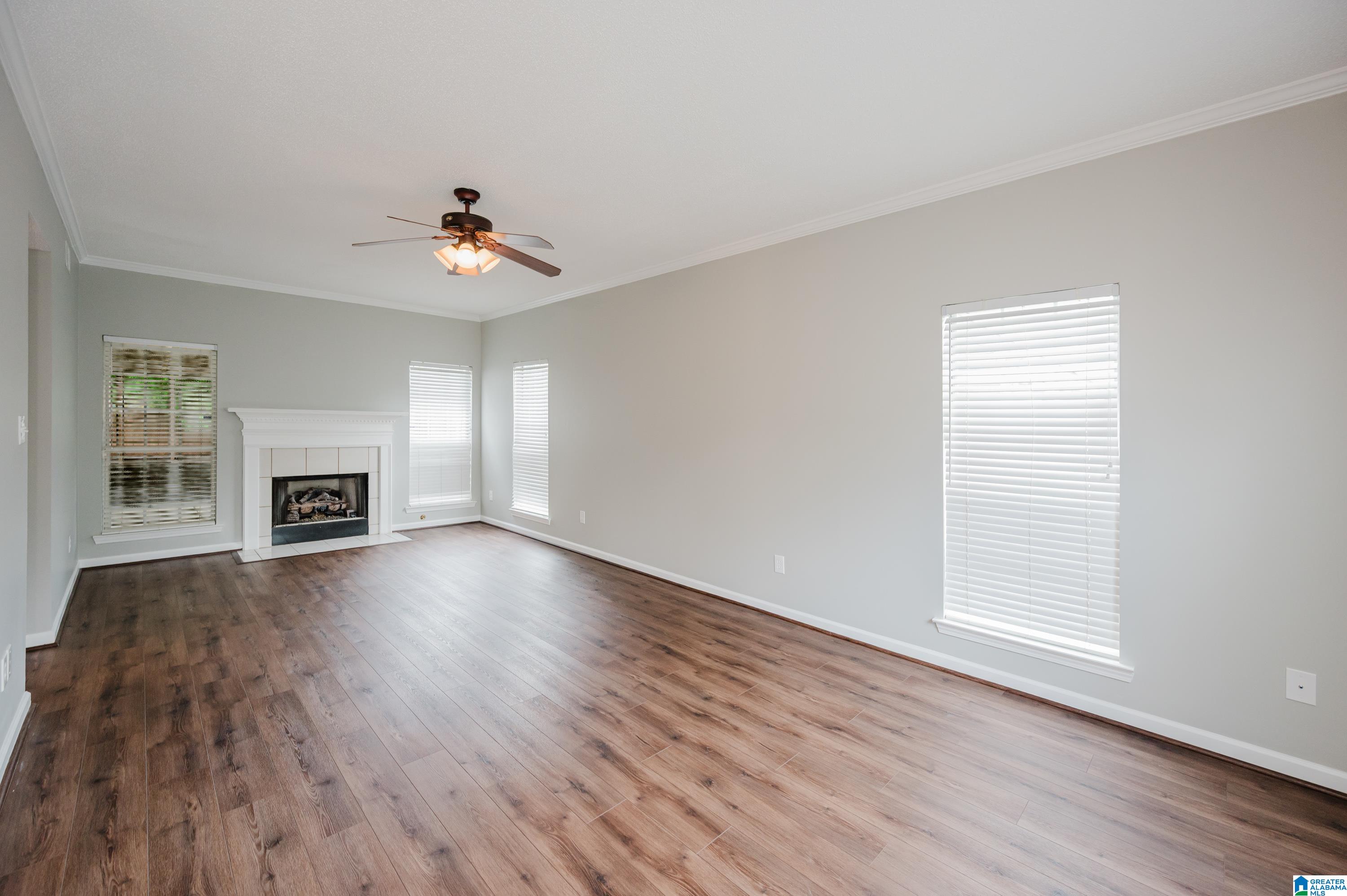 102 CRESTMONT LANE