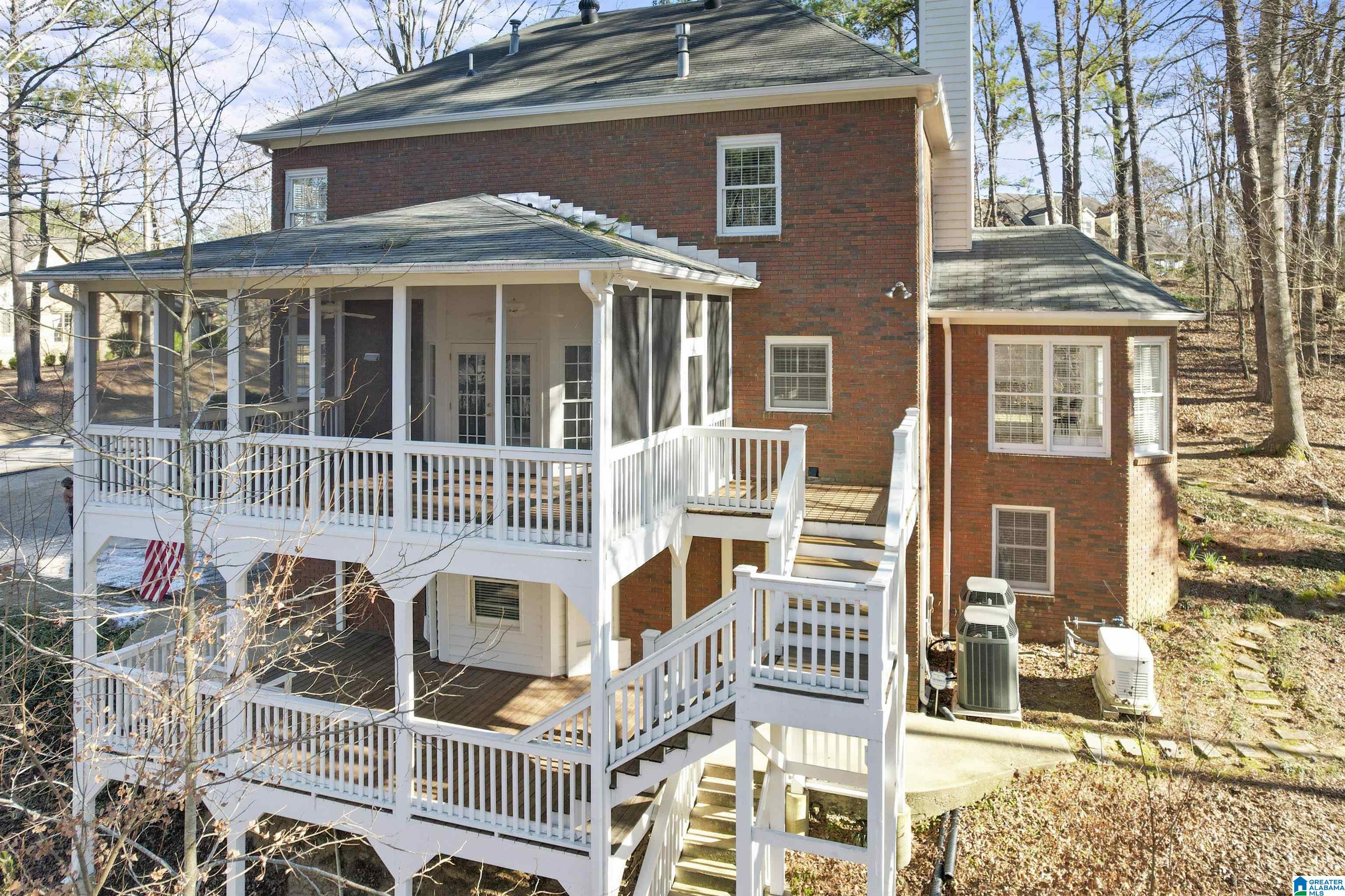 2100 RIVERINE OAKS PLACE