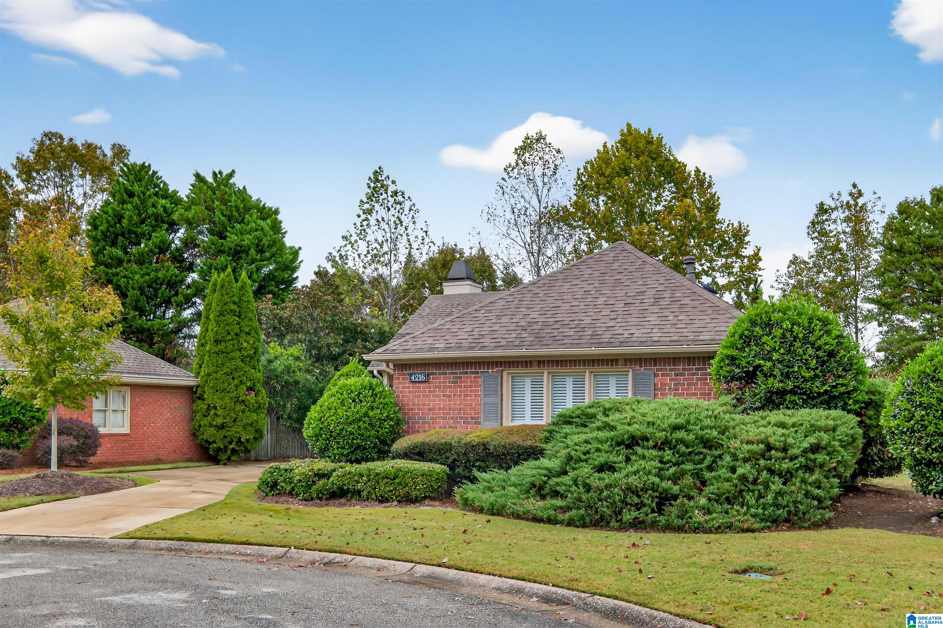 4216 VESTVIEW CIRCLE