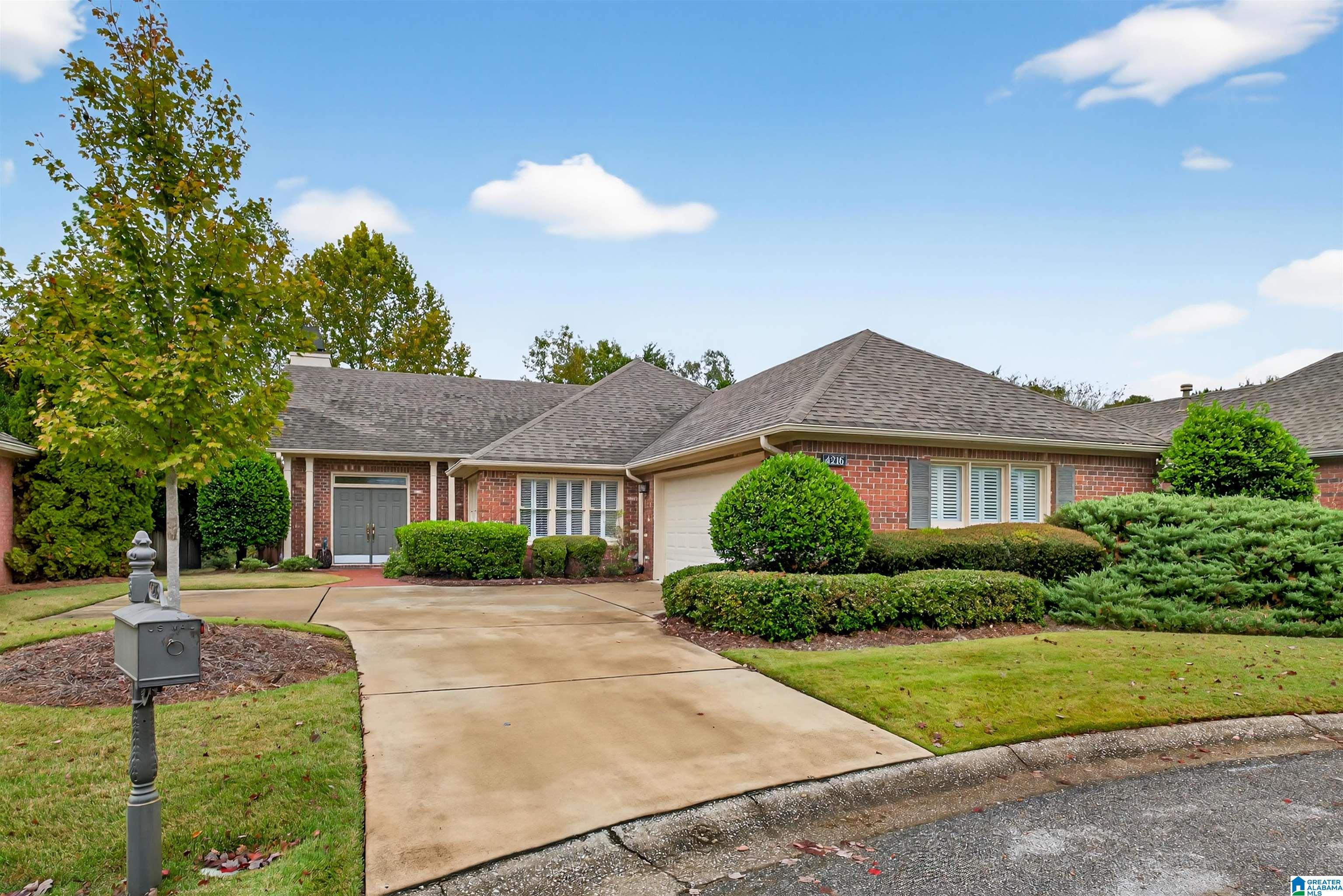 4216 VESTVIEW CIRCLE