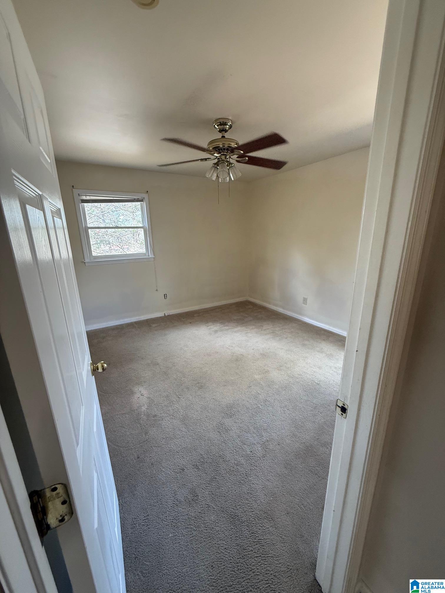 944 RIDGEWOOD CIRCLE