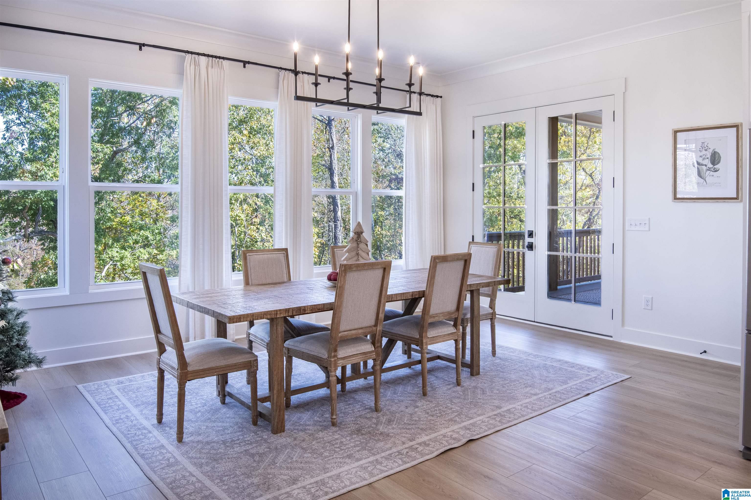 5862 SHADES RUN LANE