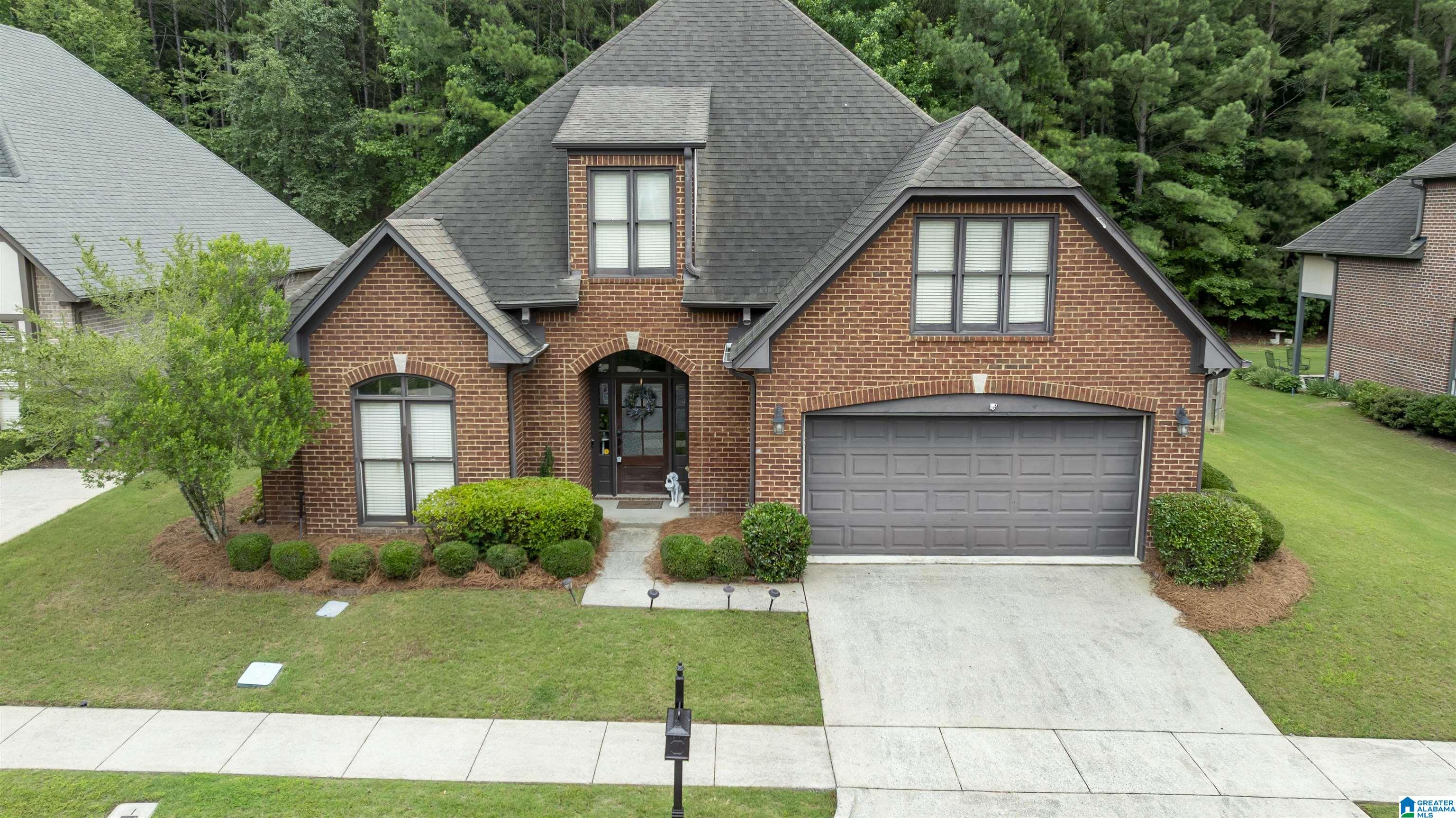 209 COURTSIDE DRIVE
