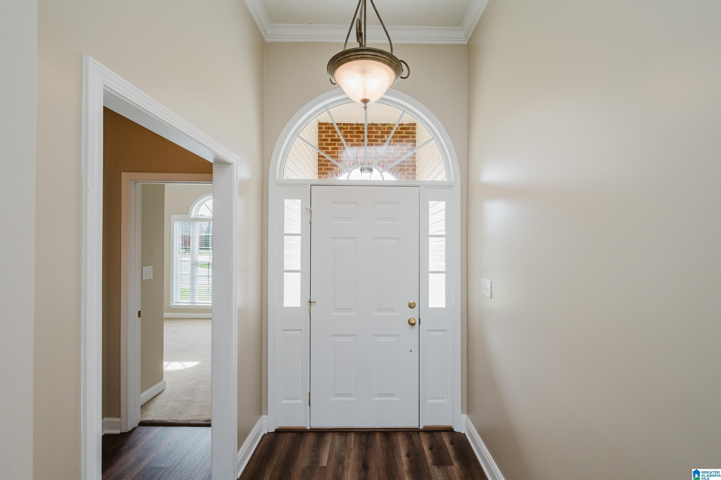 5816 HIGHGROVE CIRCLE
