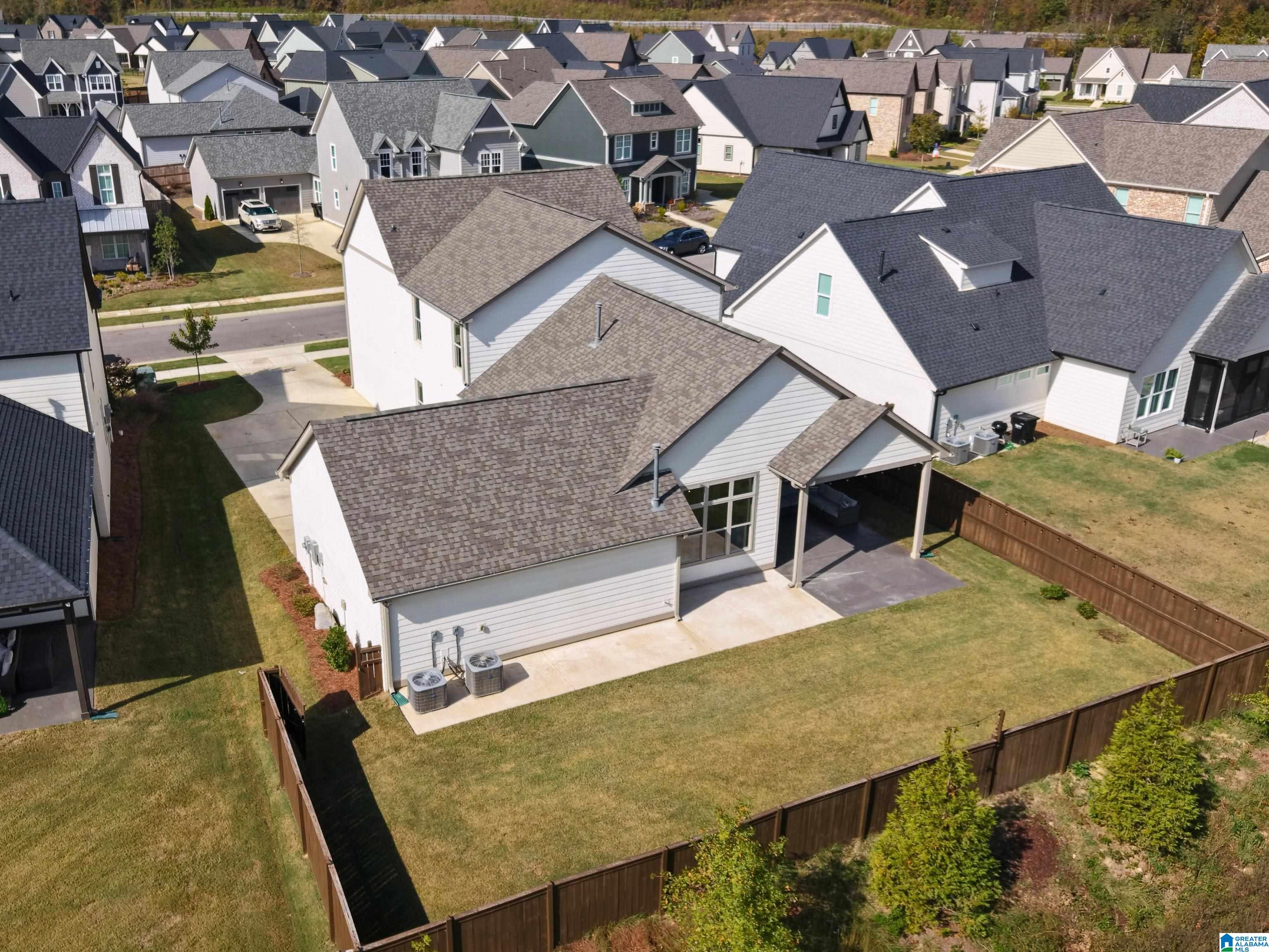 1232 TOWER LANE