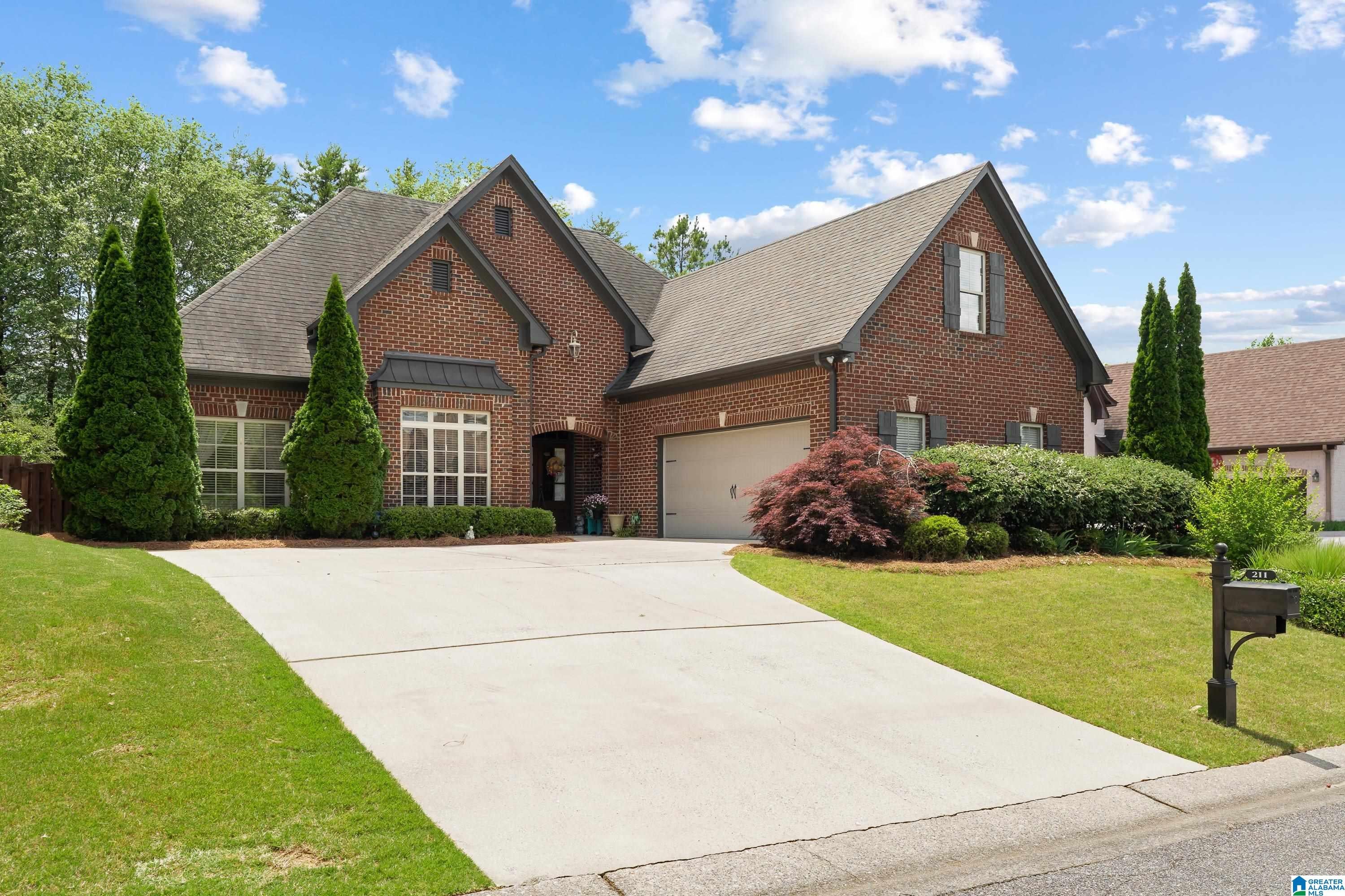 211 KENNISTON DALE