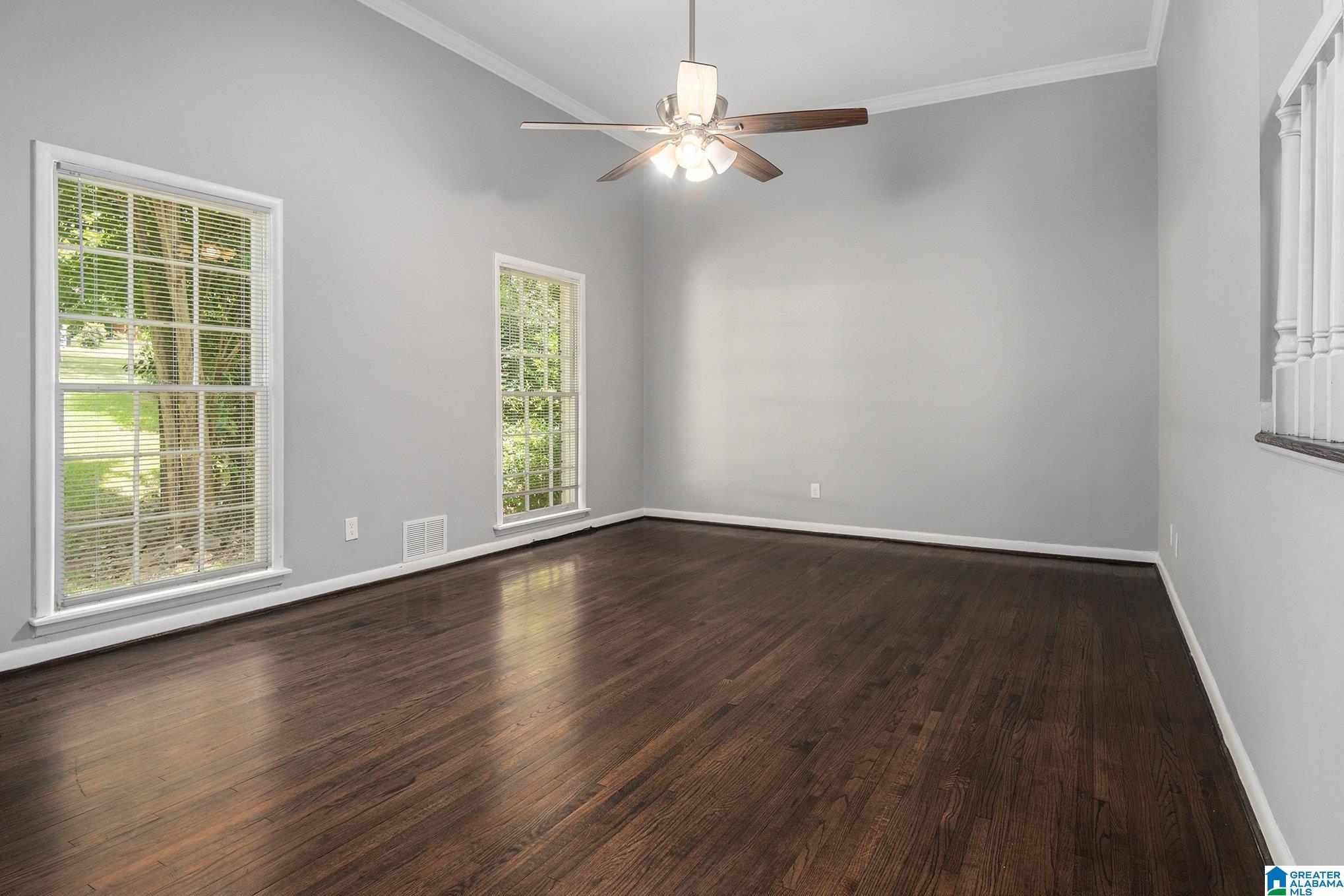1129 REGENT DRIVE