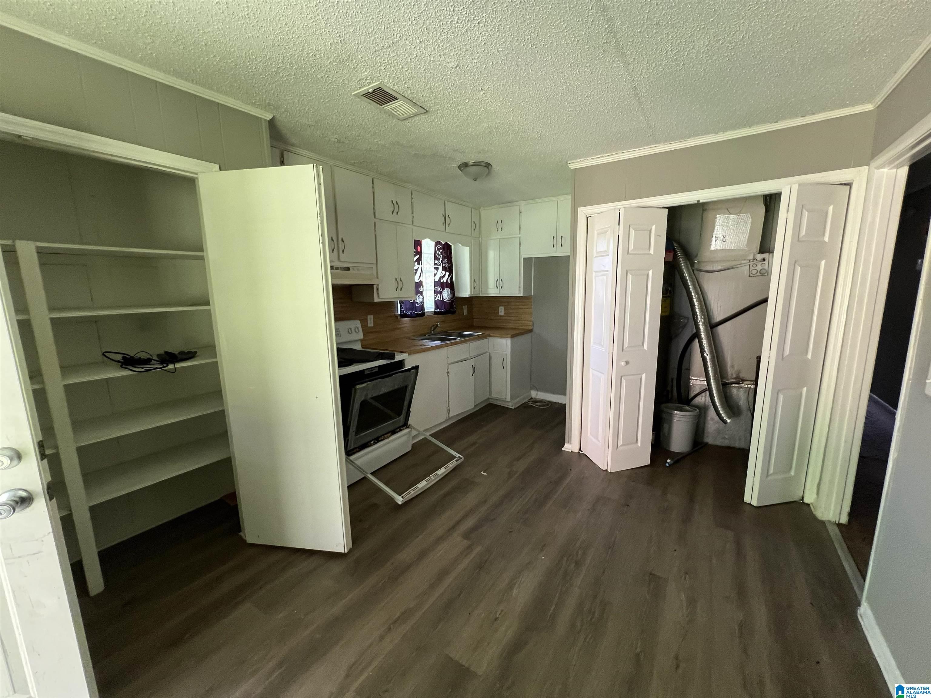 4855 SHADYVIEW DRIVE