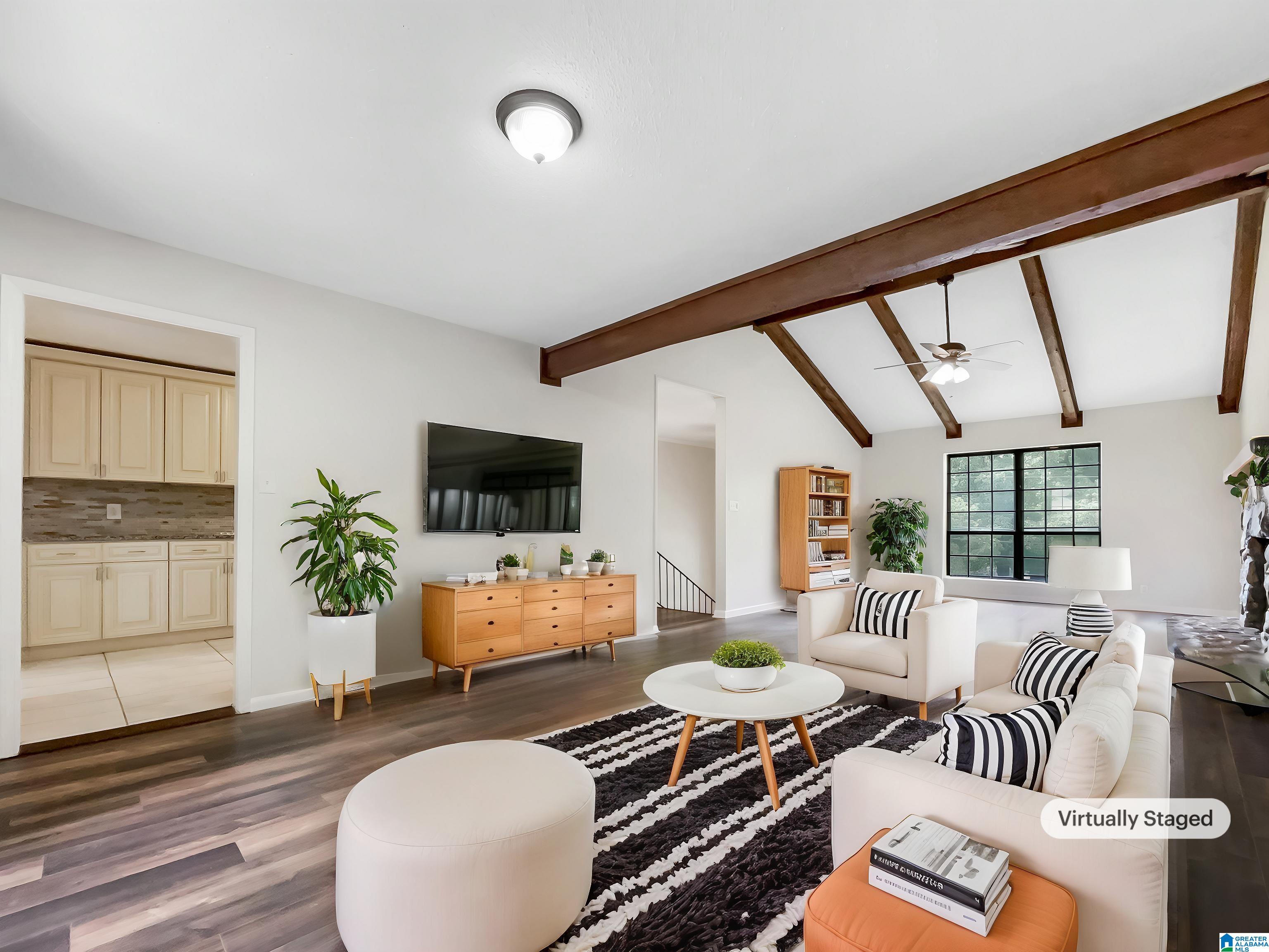 1012 CHRISTOPHER DRIVE