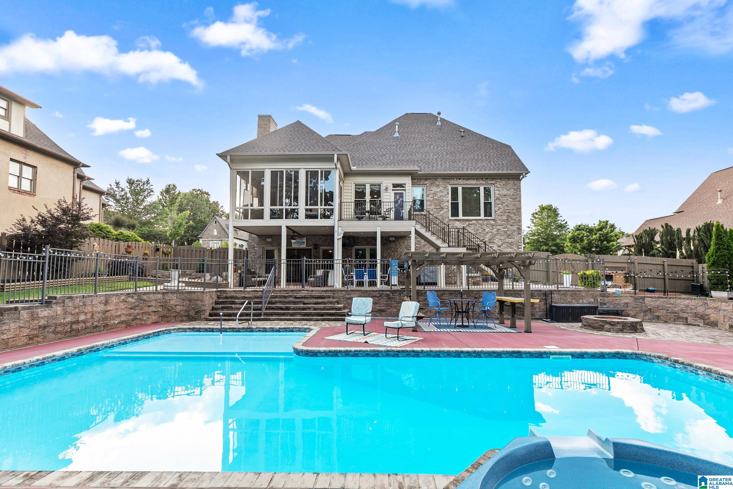 8419 LEDGE CIRCLE